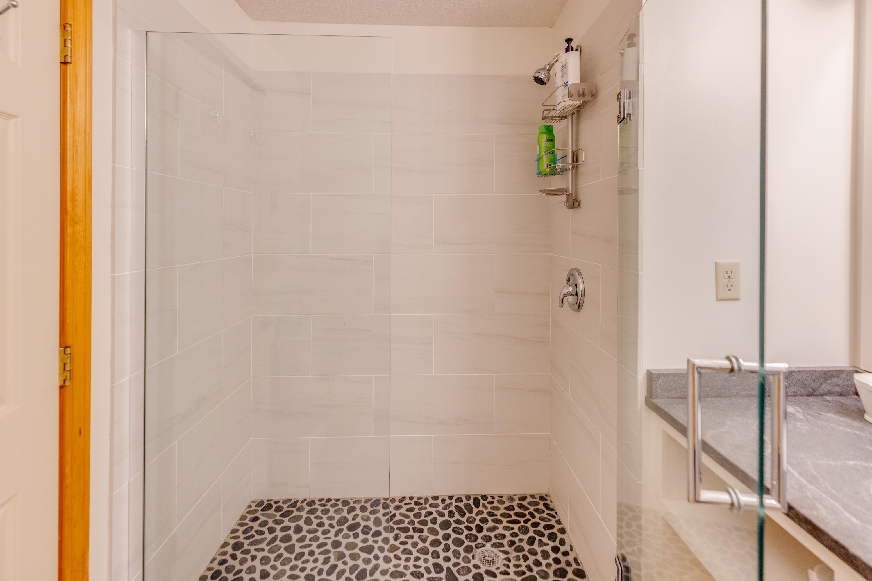 45 Riverfront Drive Unit: 242