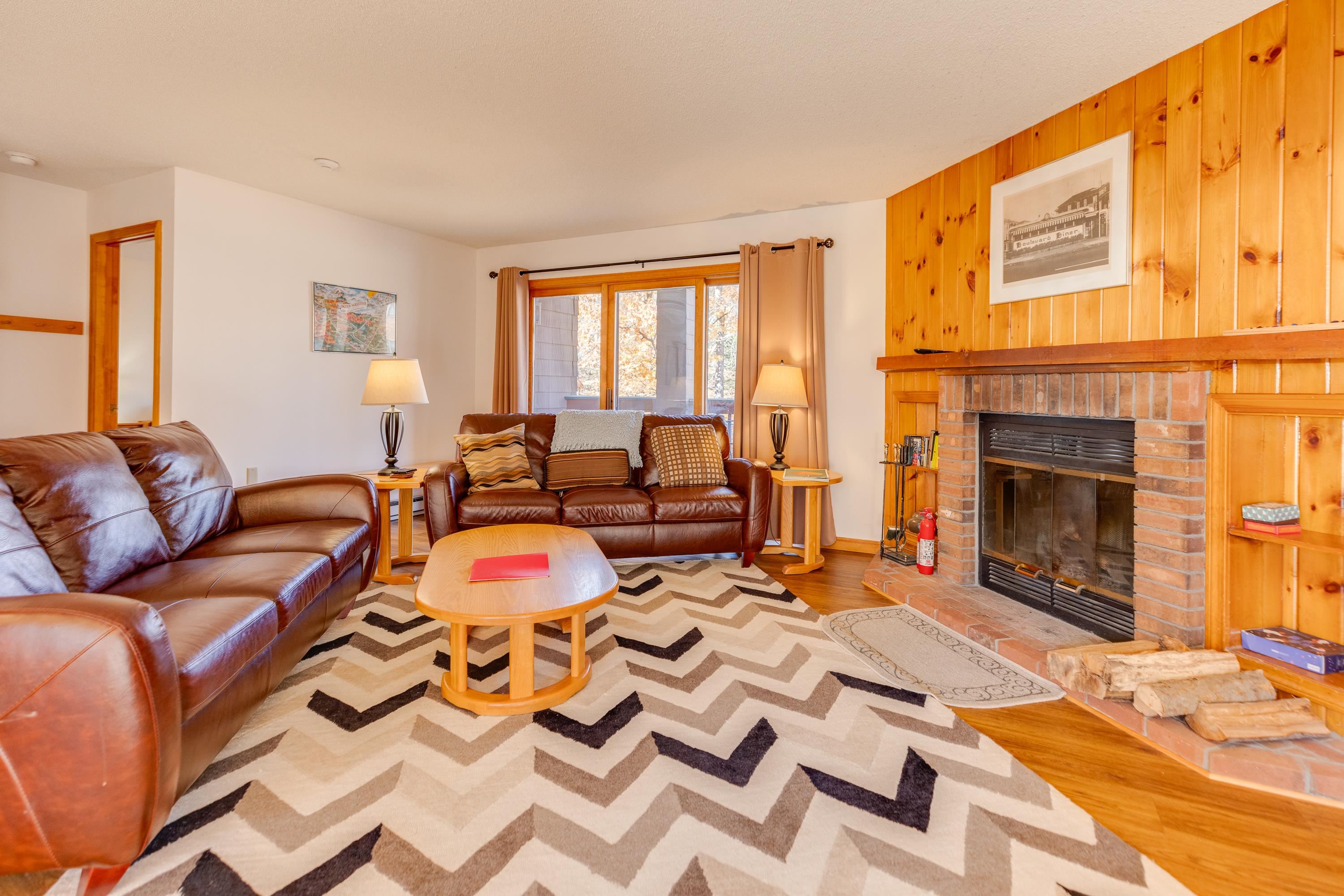 45 Riverfront Drive Unit: 242