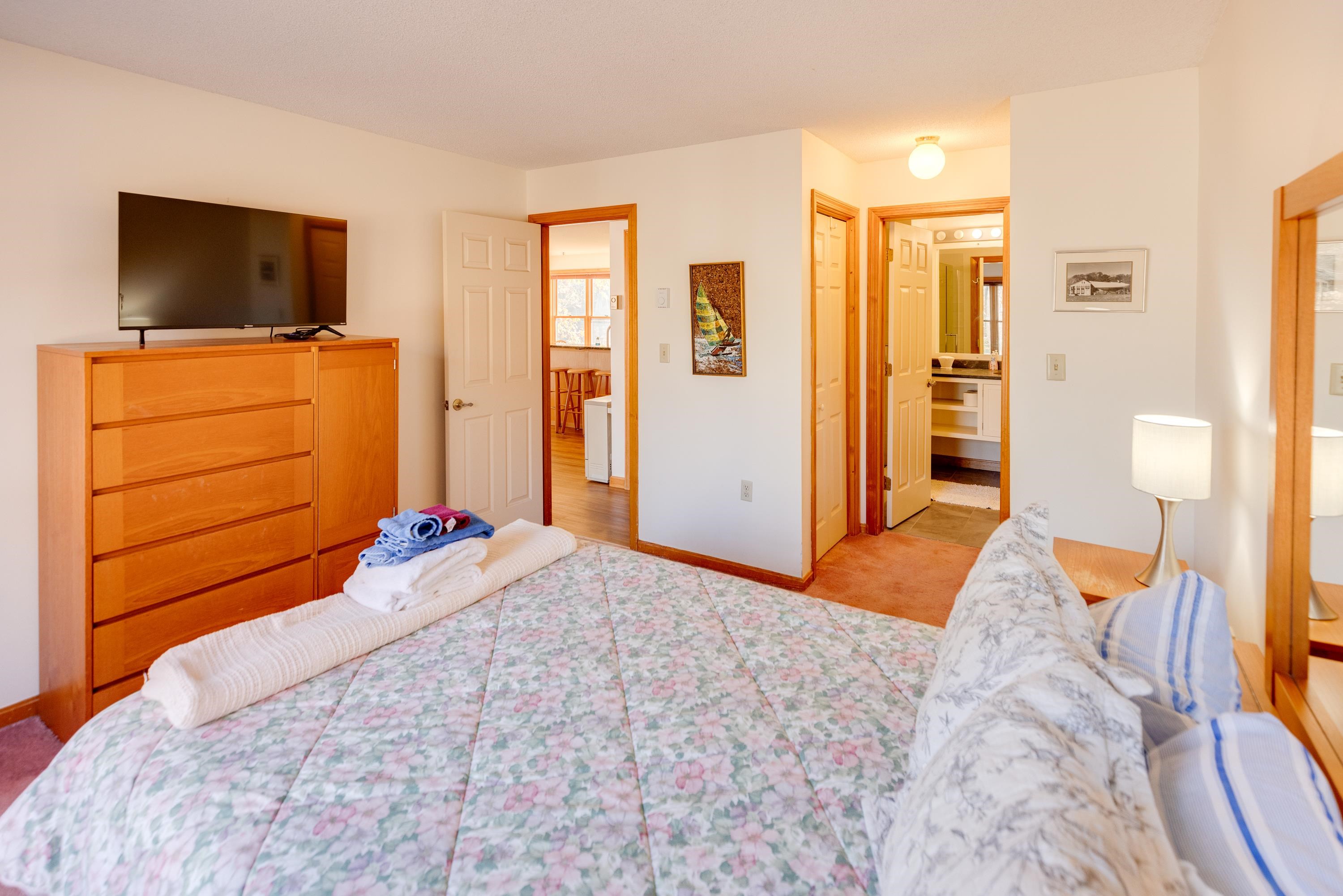 45 Riverfront Drive Unit: 242