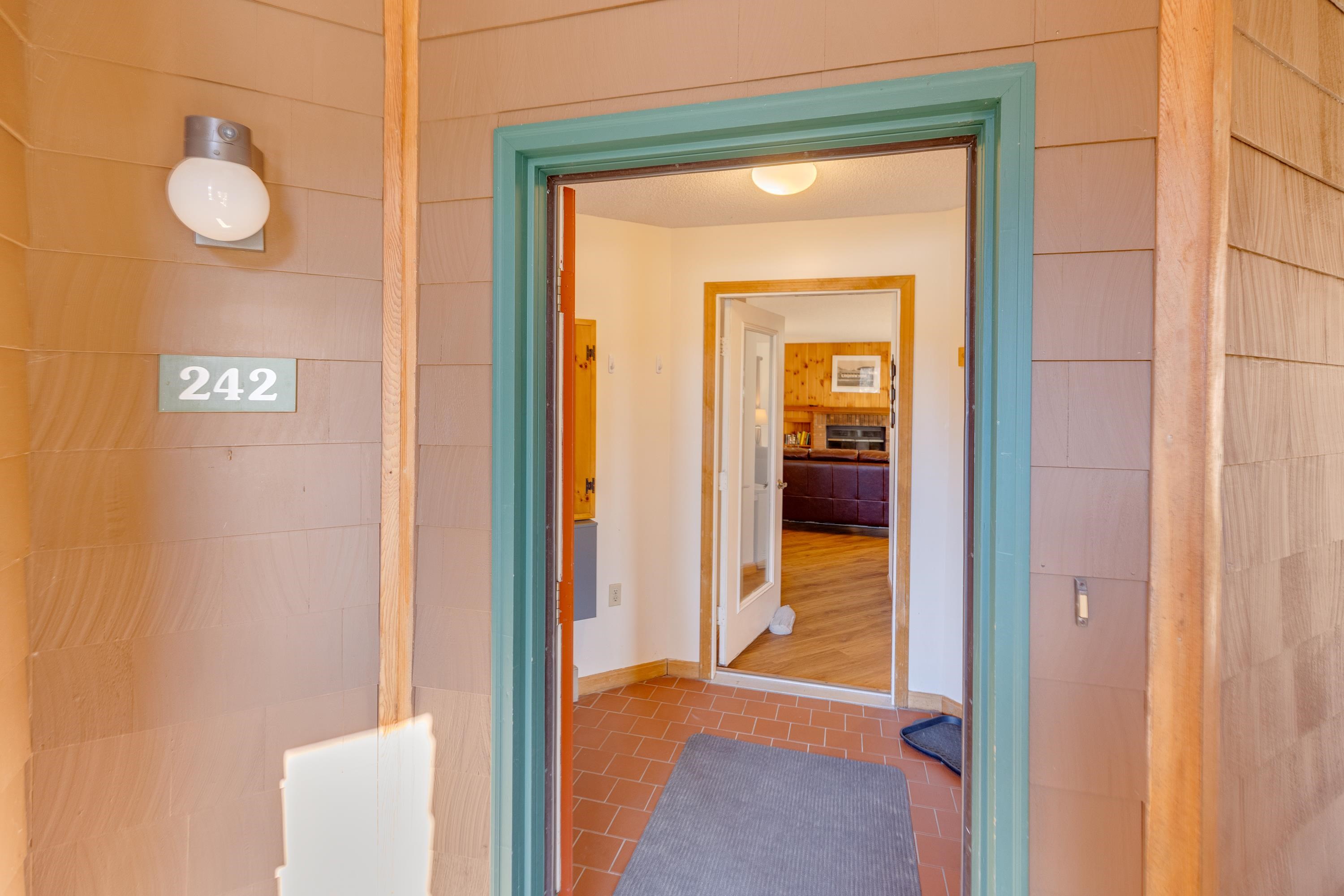 45 Riverfront Drive Unit: 242