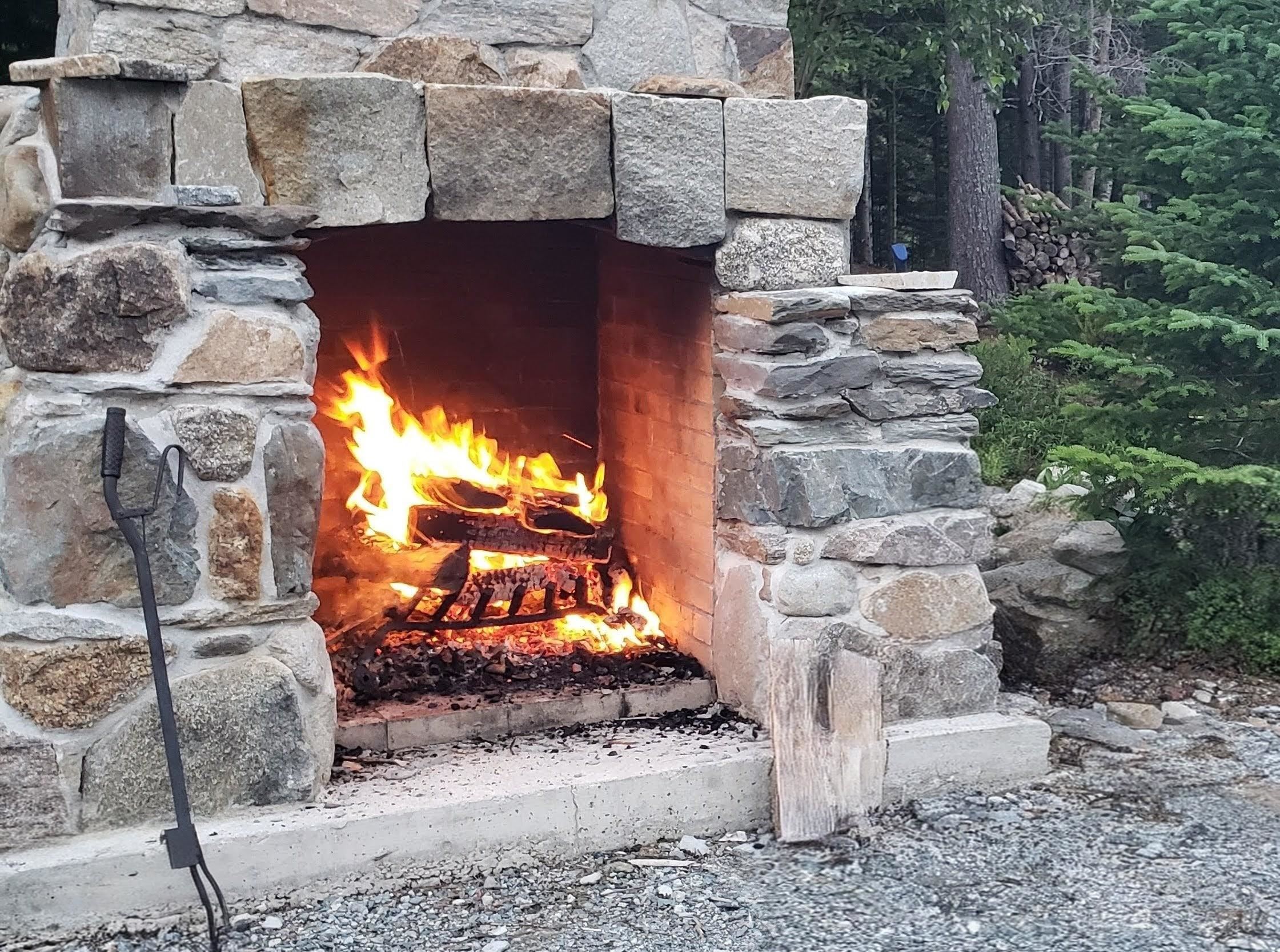 1591 Easton Valley Road