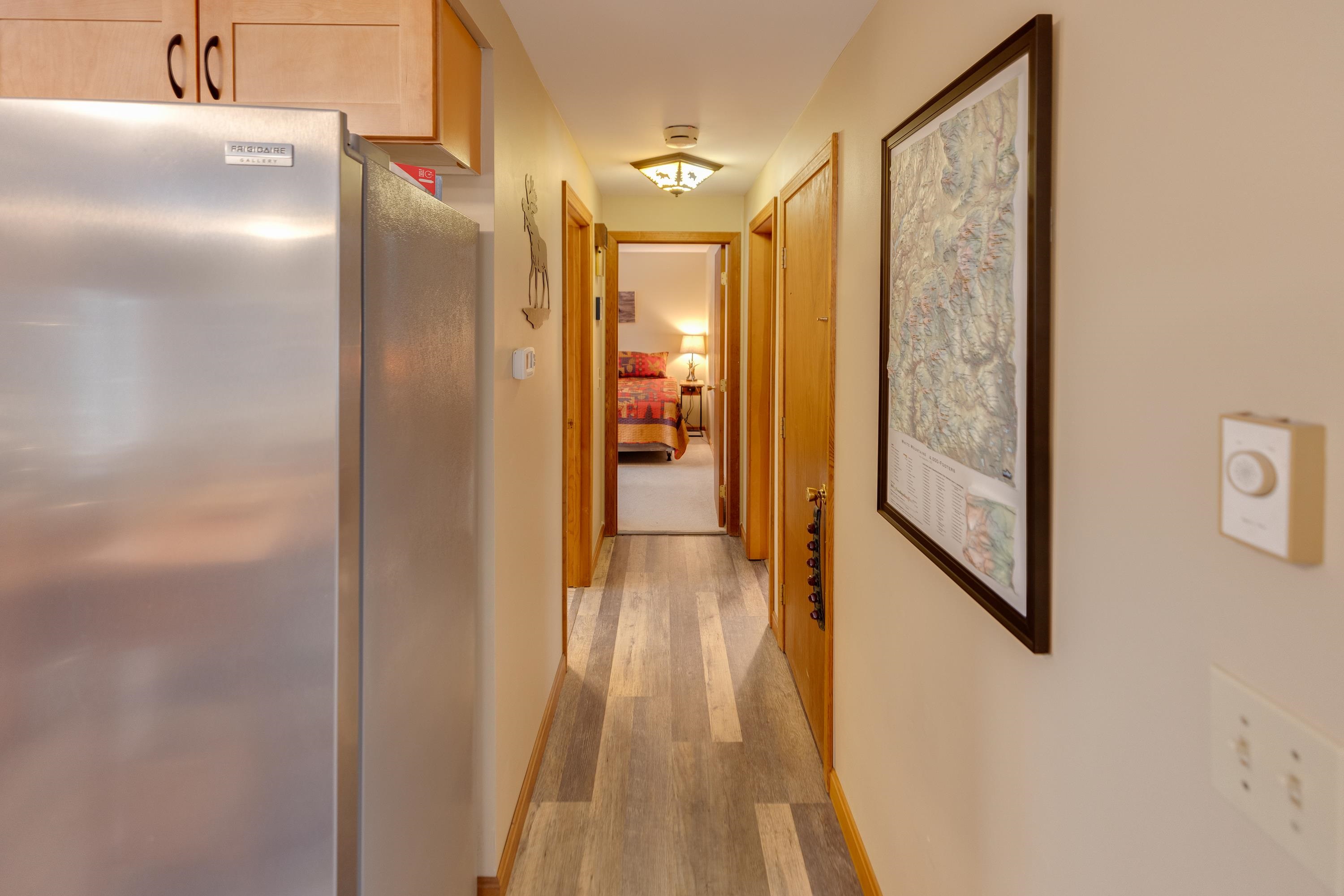 1591 Easton Valley Road