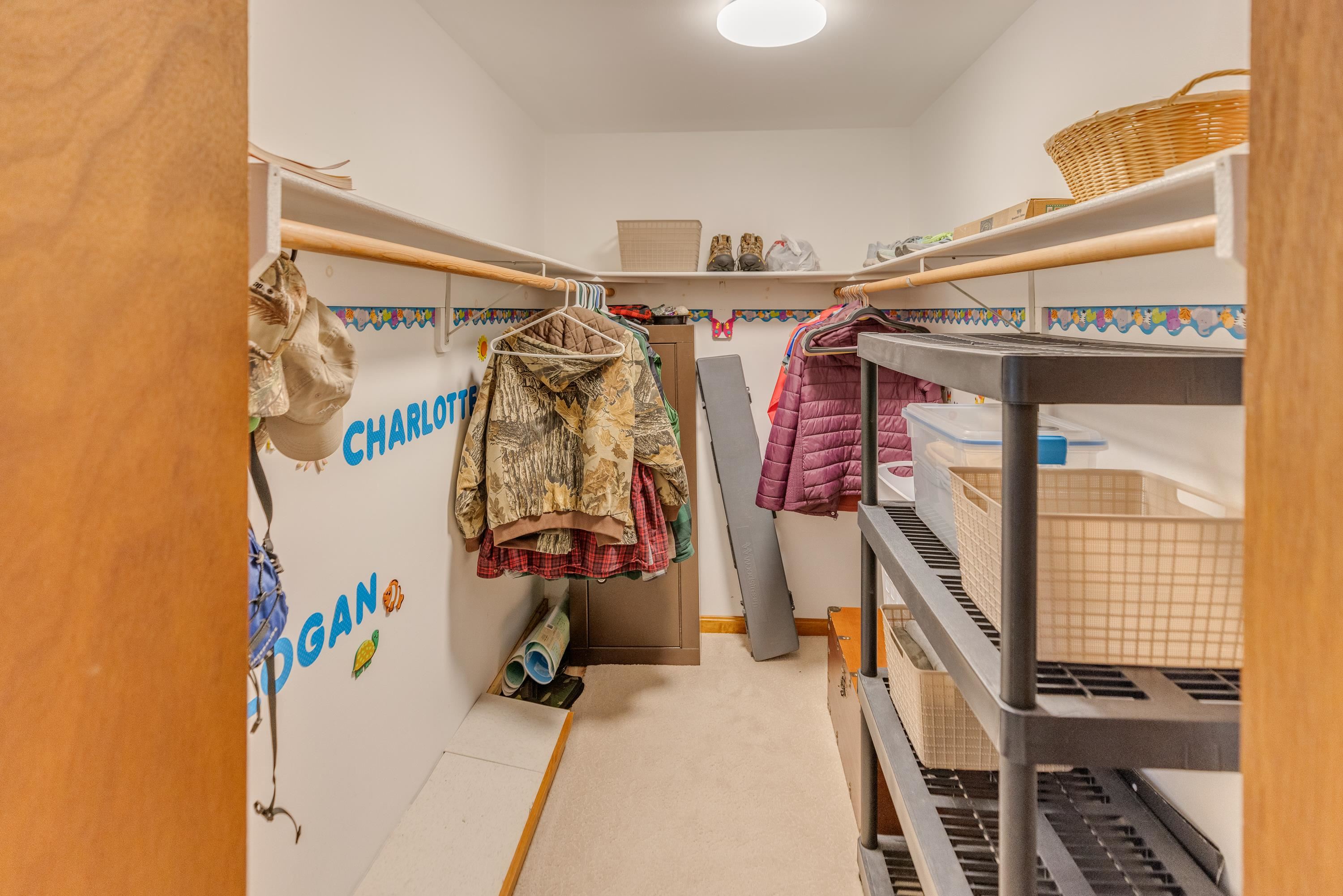 1591 Easton Valley Road