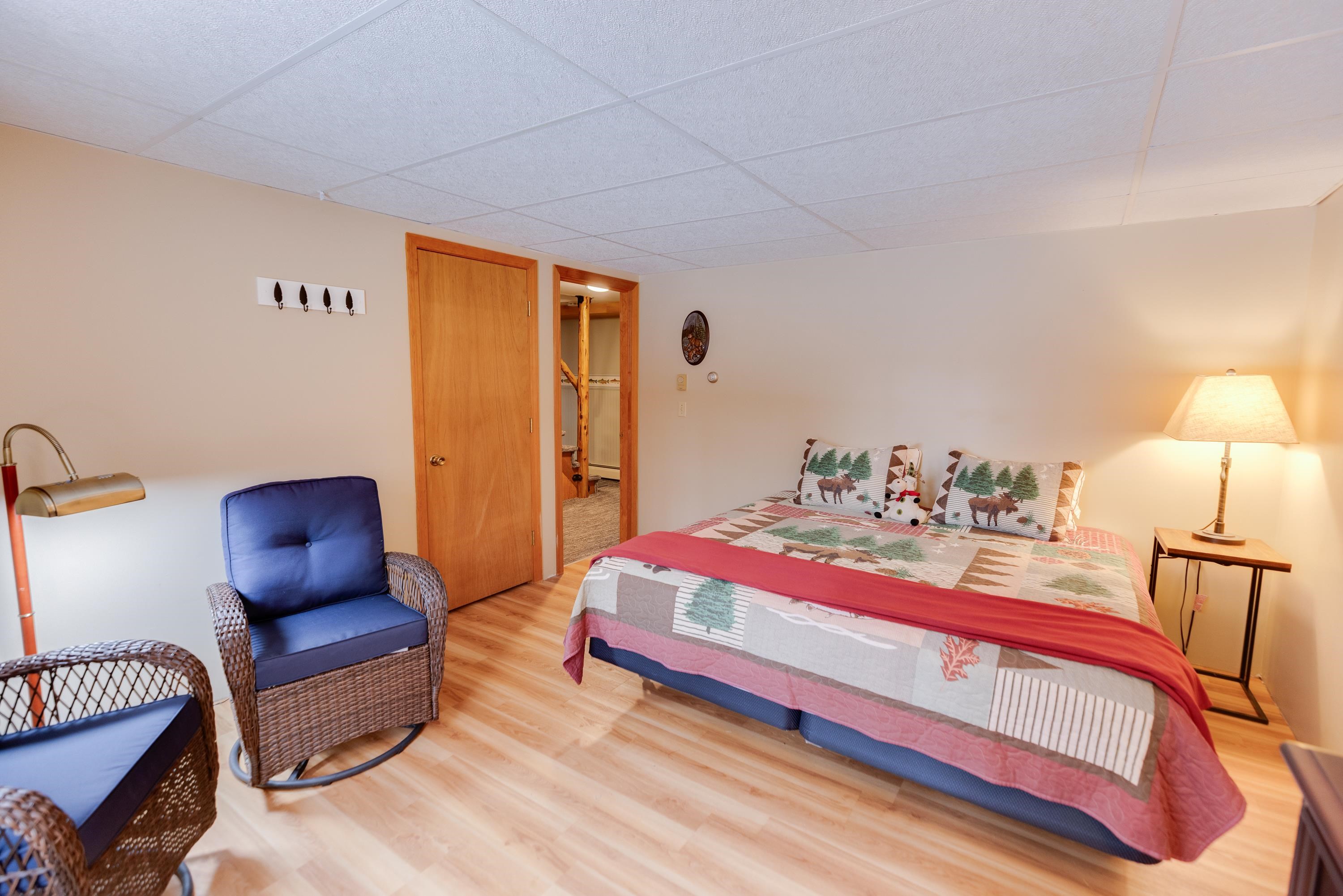 1591 Easton Valley Road