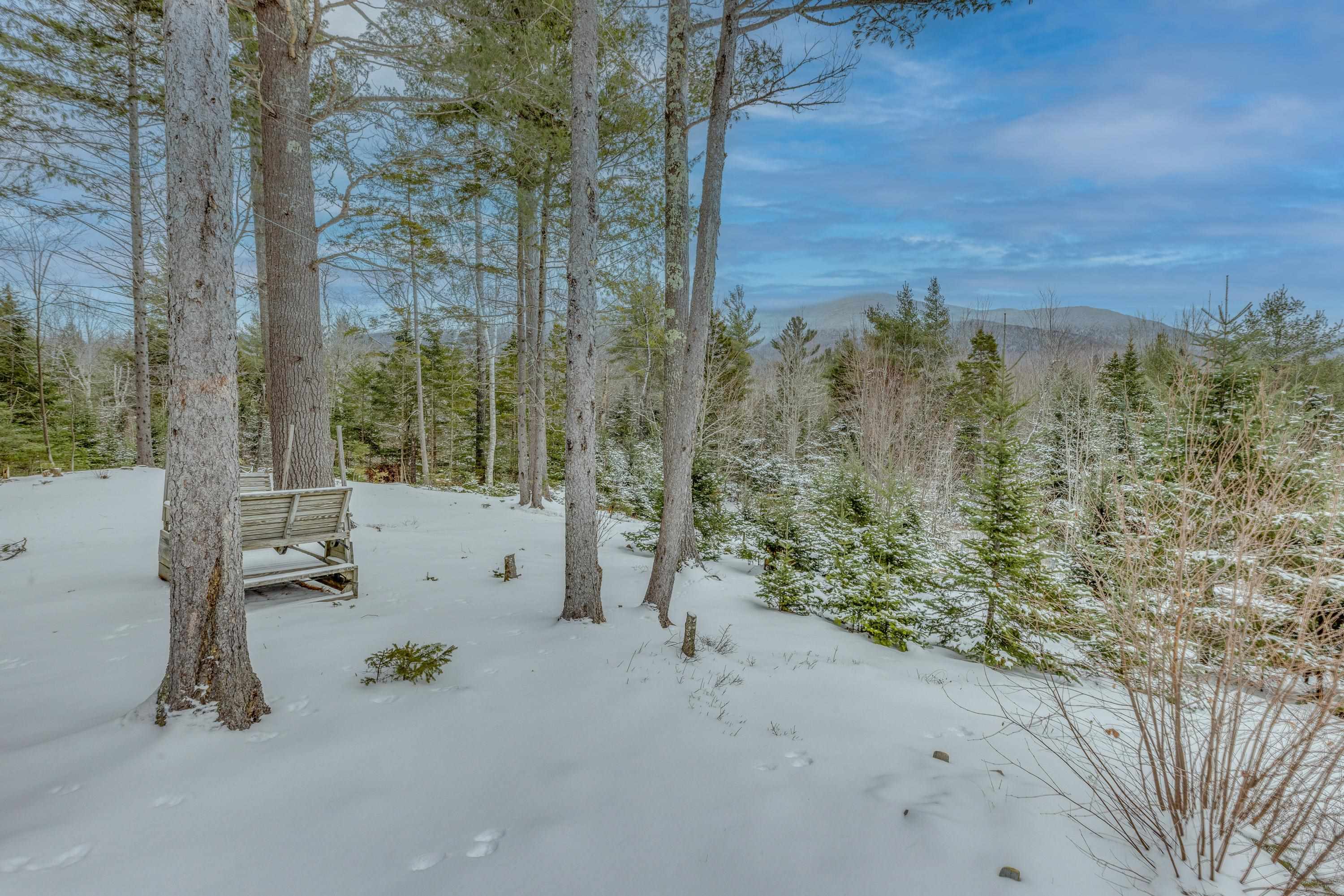 1591 Easton Valley Road