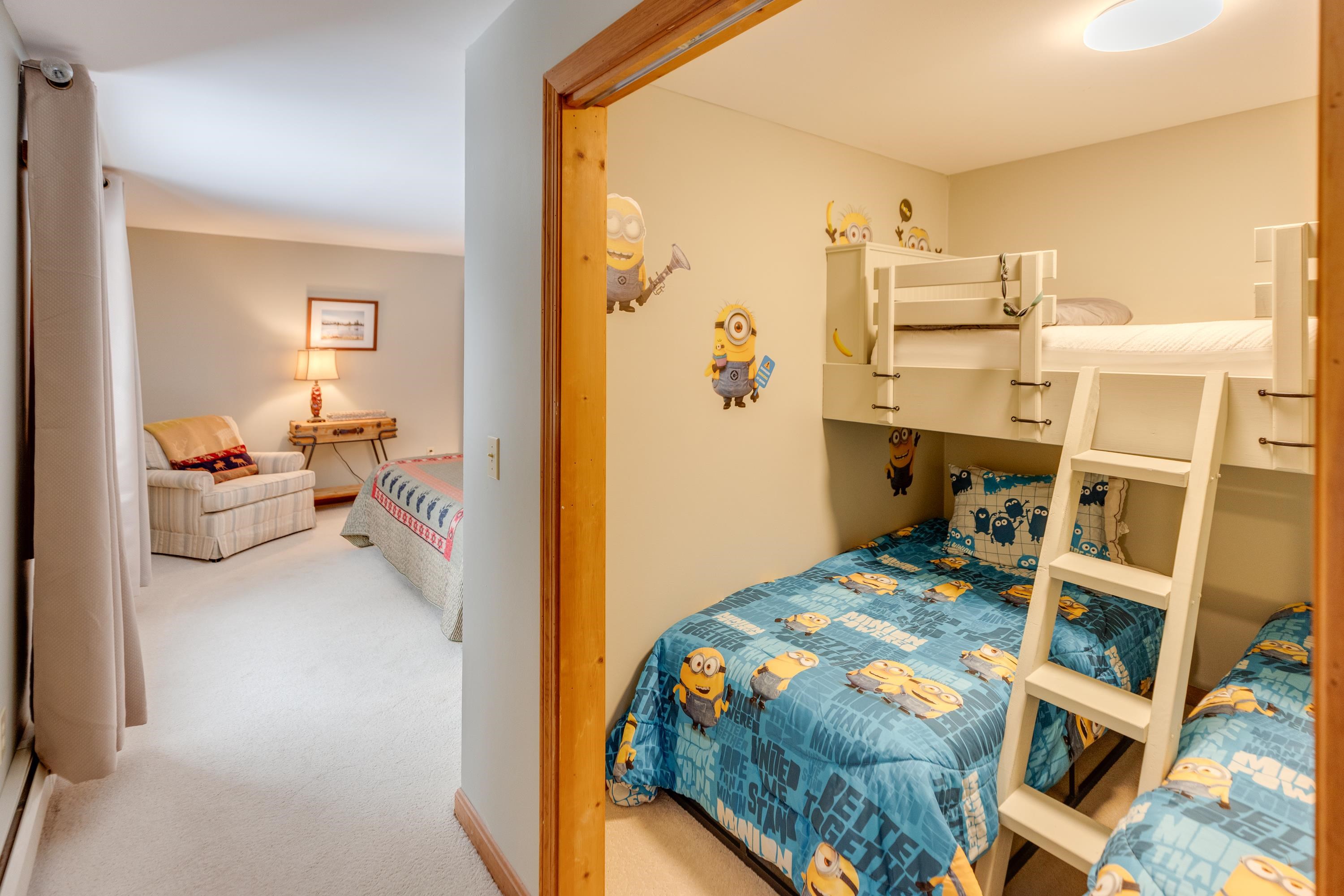 1591 Easton Valley Road