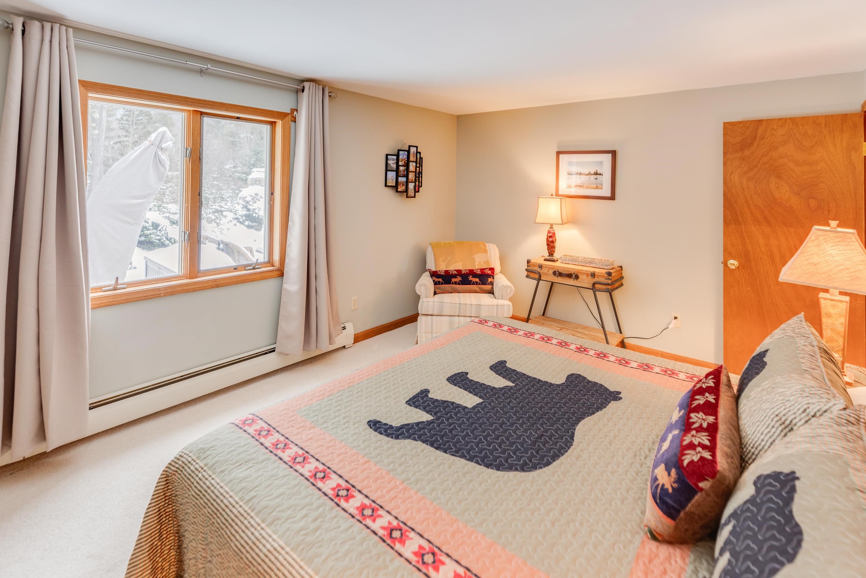 1591 Easton Valley Road