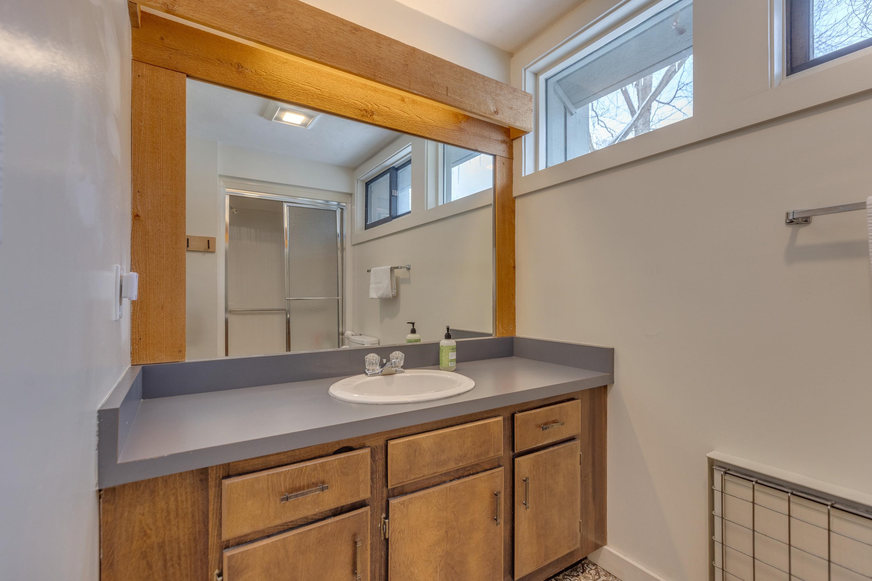 81 Clearbrook Road Unit: 2