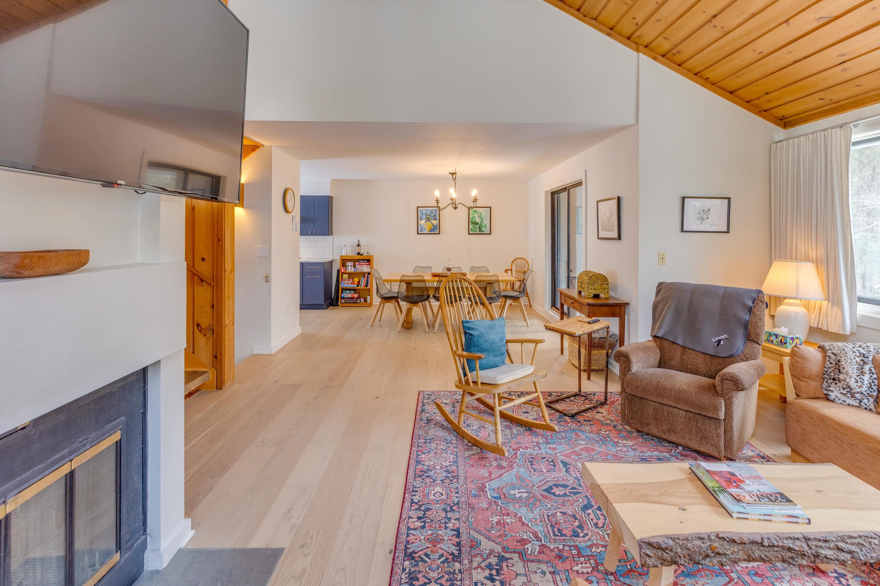 81 Clearbrook Road Unit: 2