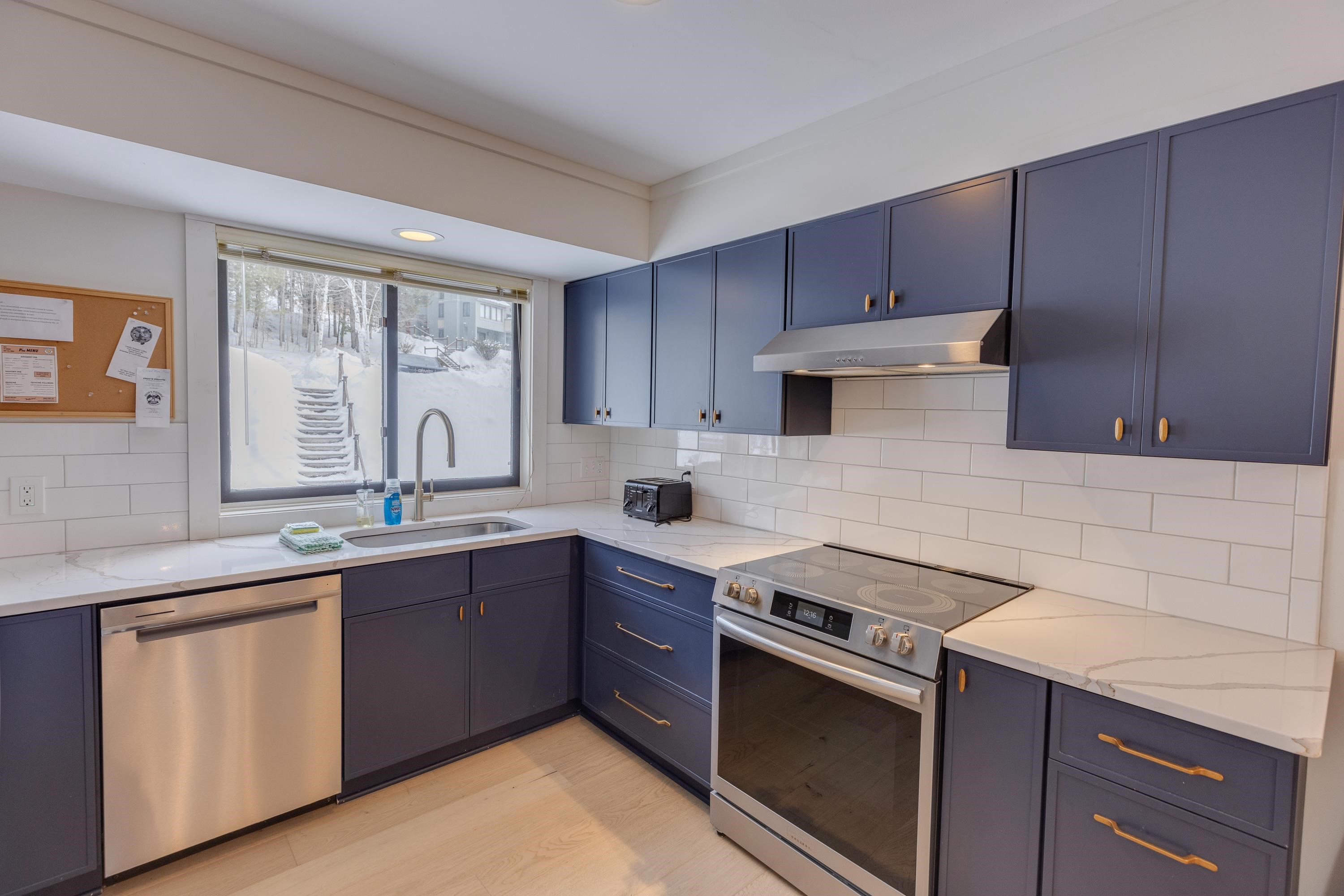 81 Clearbrook Road Unit: 2