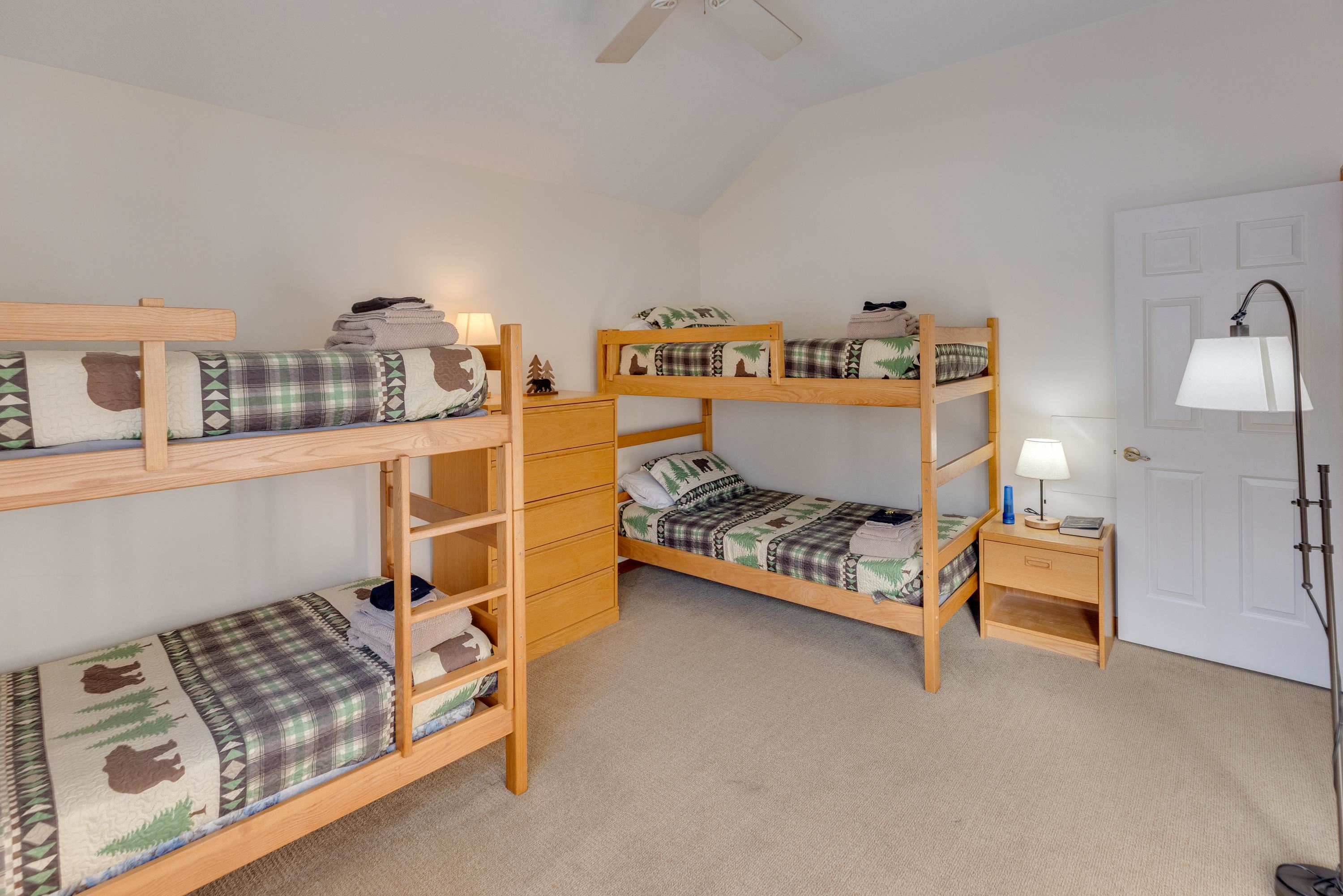 14 Ridge Drive Unit: C-38