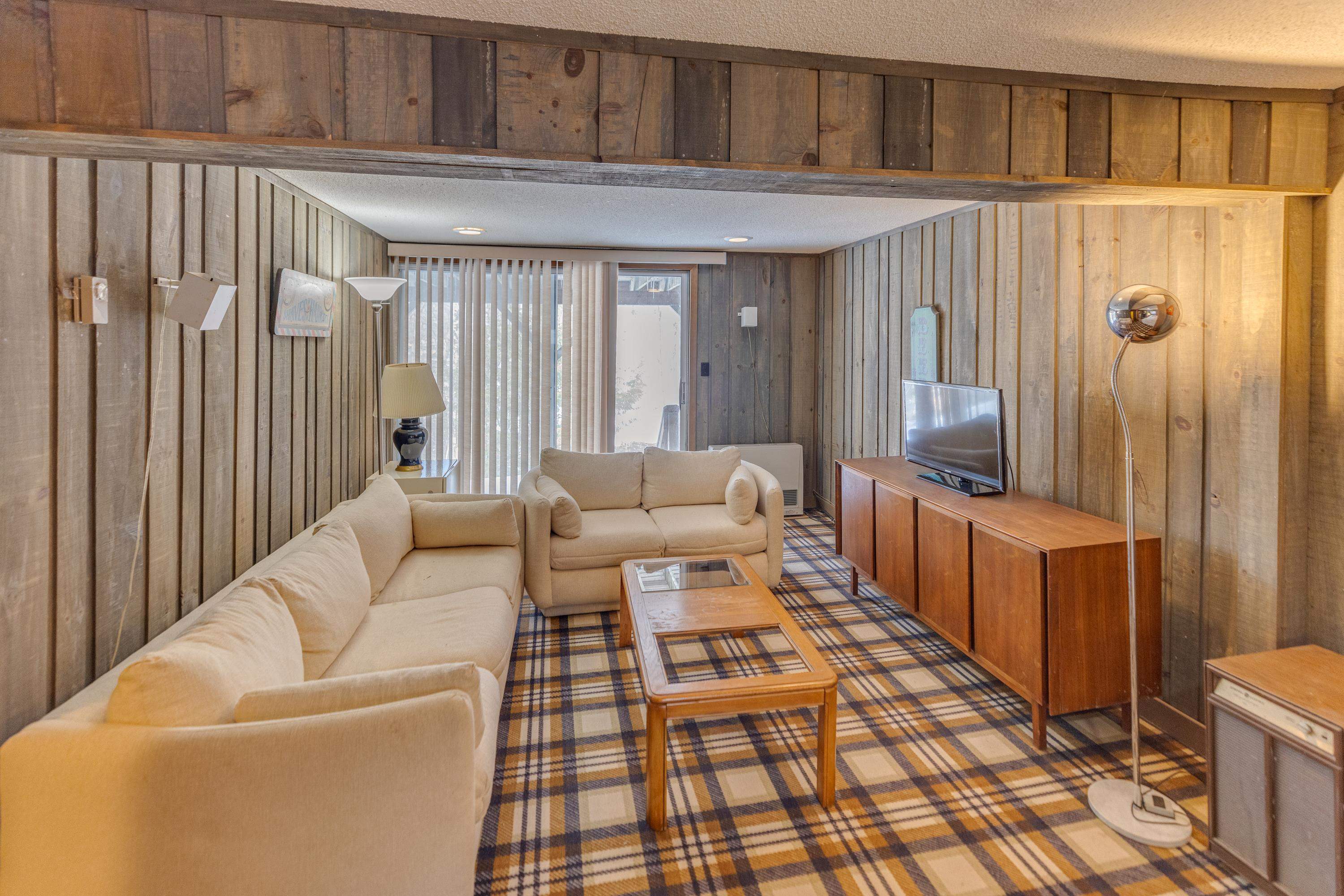 112 Kernwood Drive Unit: 12