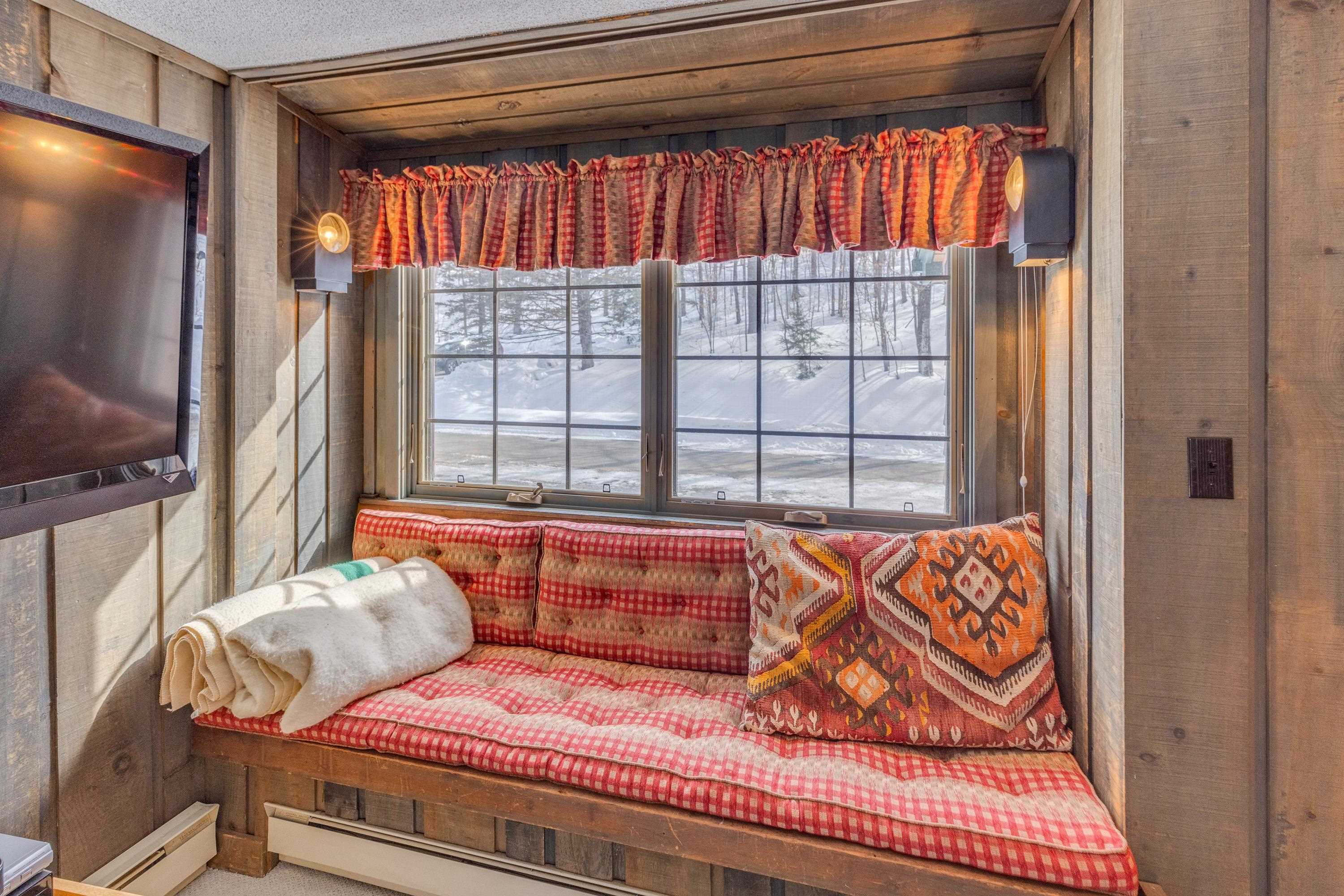 112 Kernwood Drive Unit: 12