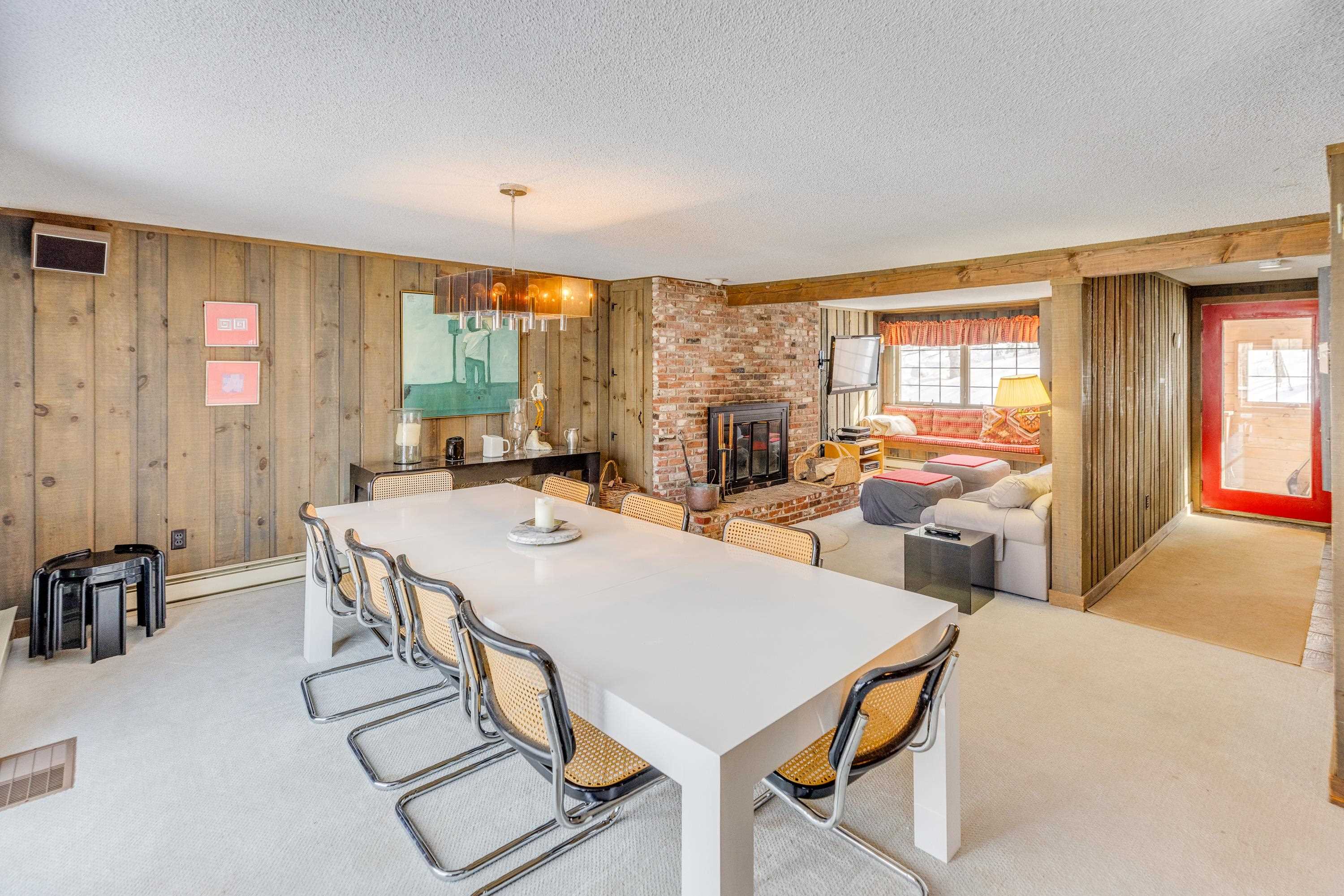 112 Kernwood Drive Unit: 12