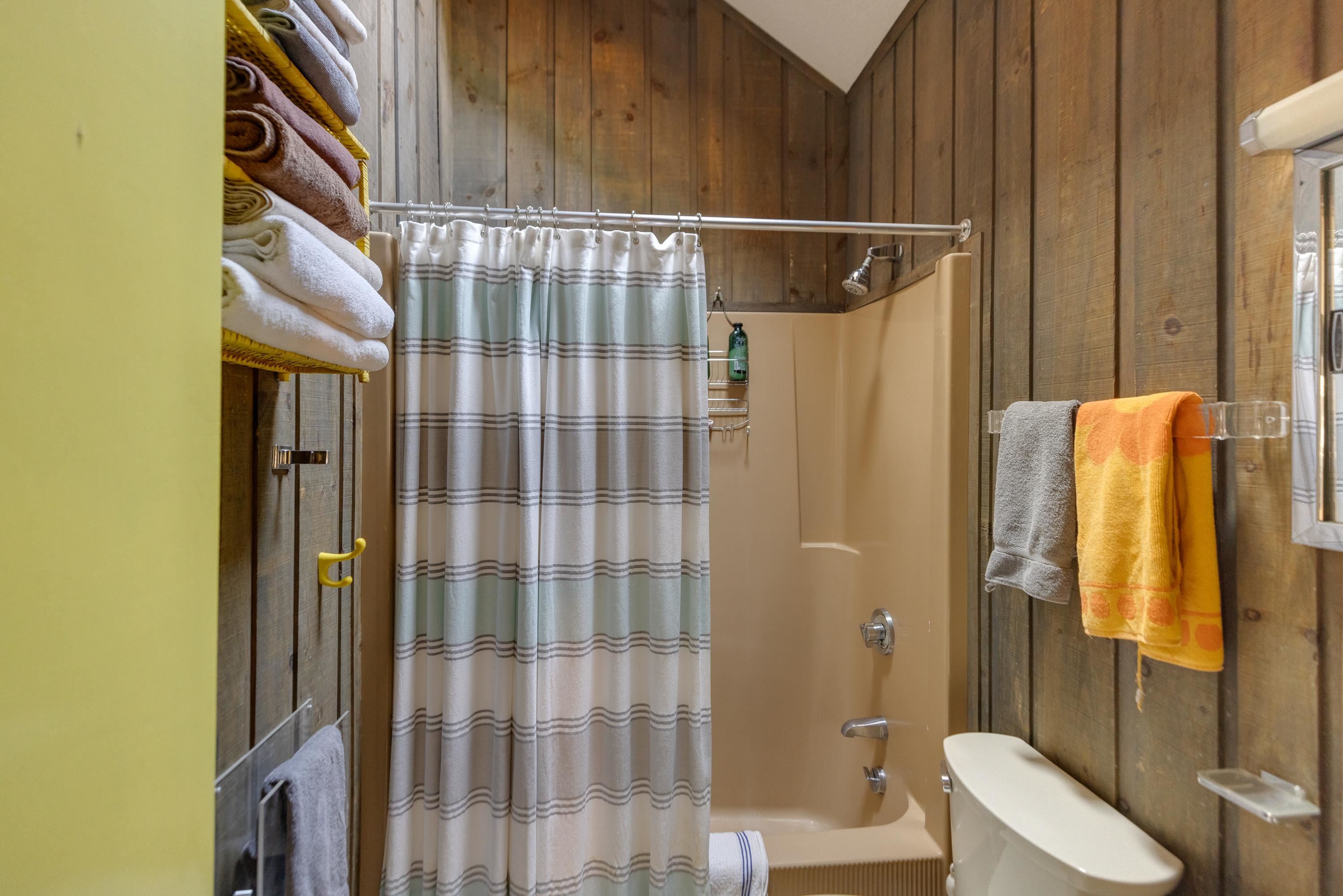 112 Kernwood Drive Unit: 12