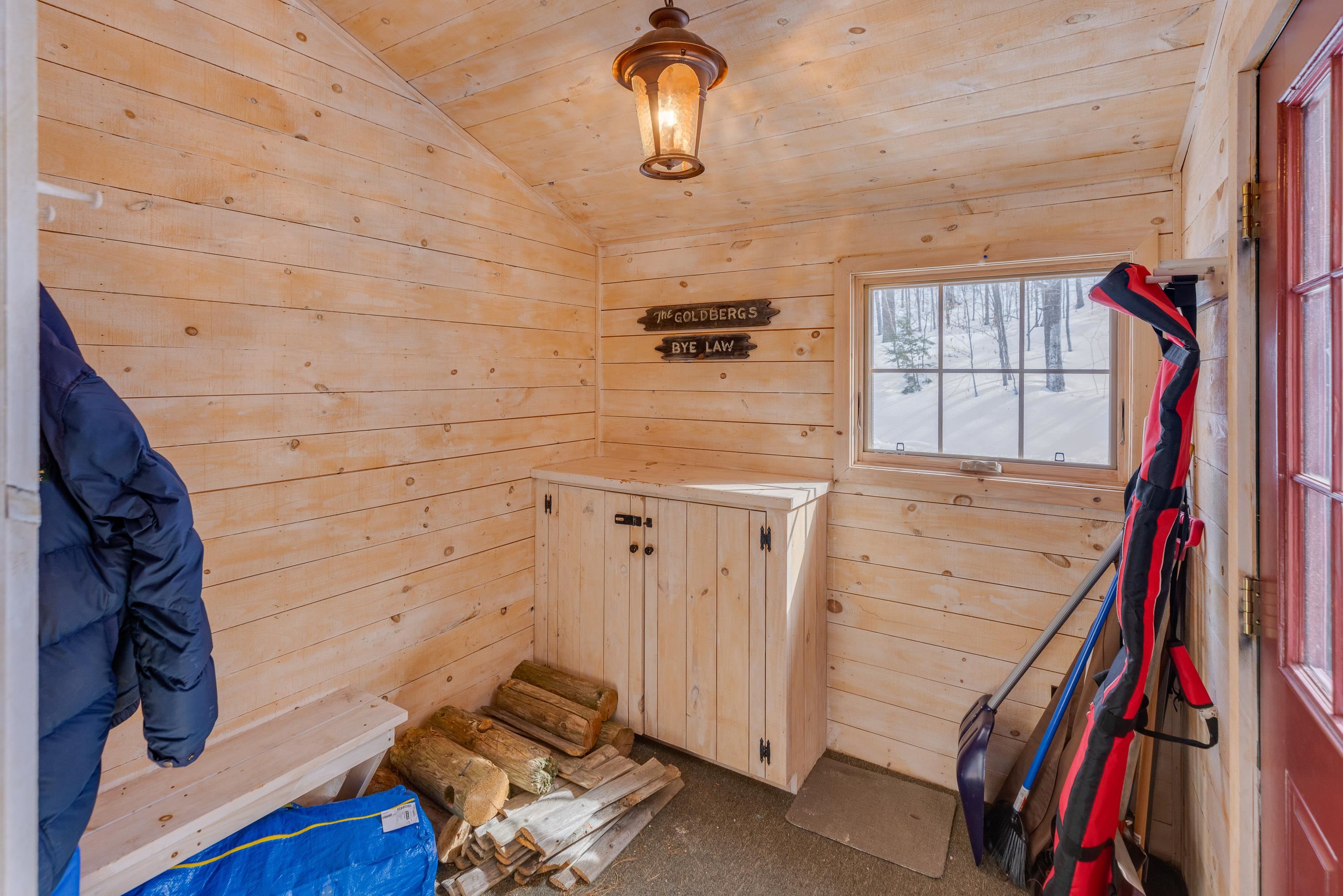 112 Kernwood Drive Unit: 12