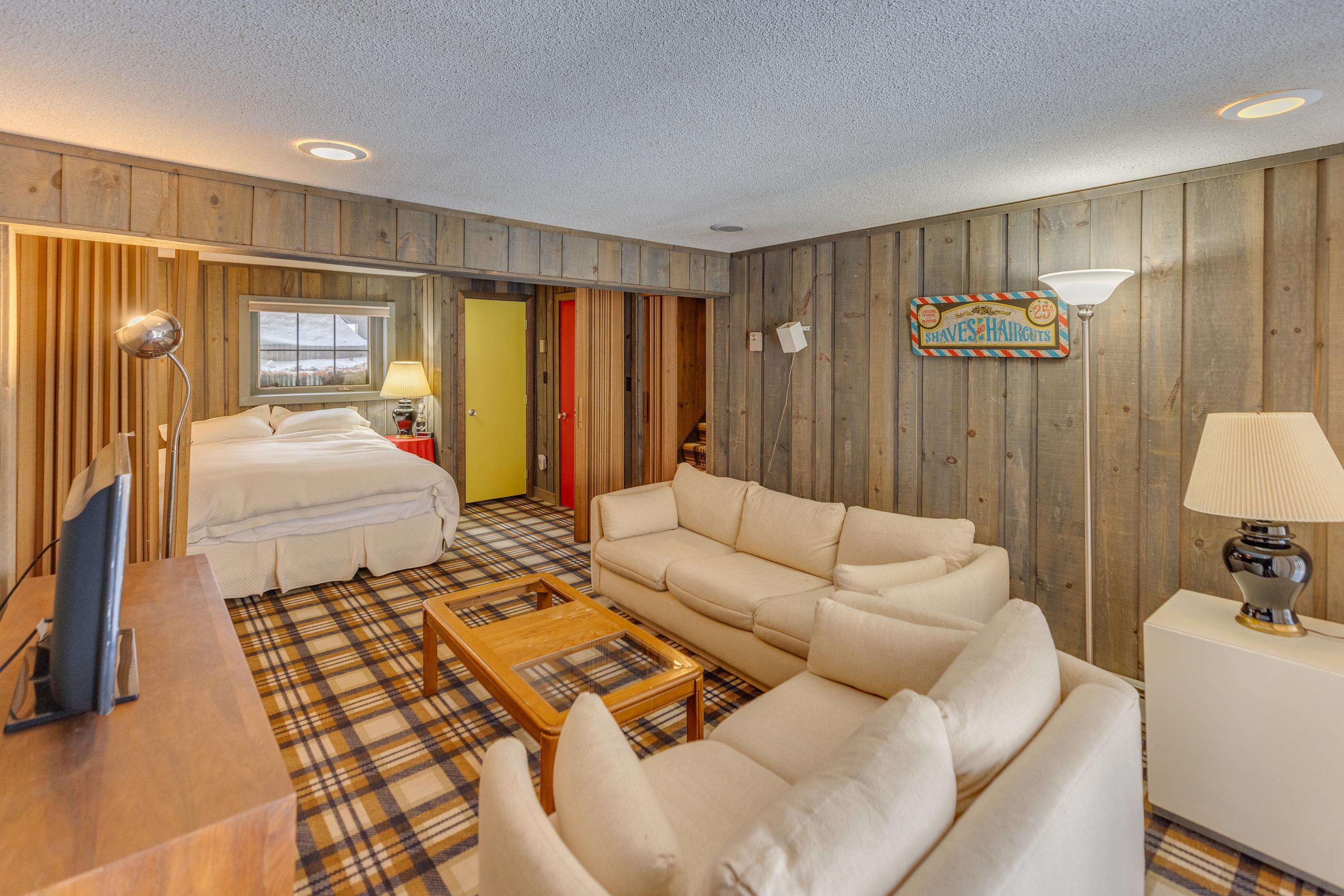 112 Kernwood Drive Unit: 12