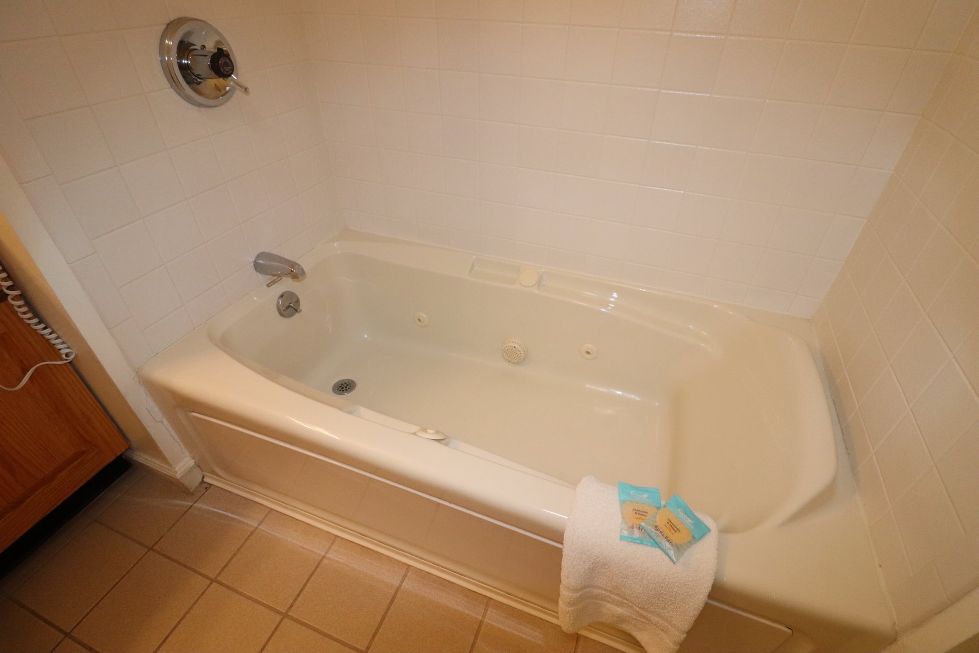 156 Deer Park Drive Unit: 128T D