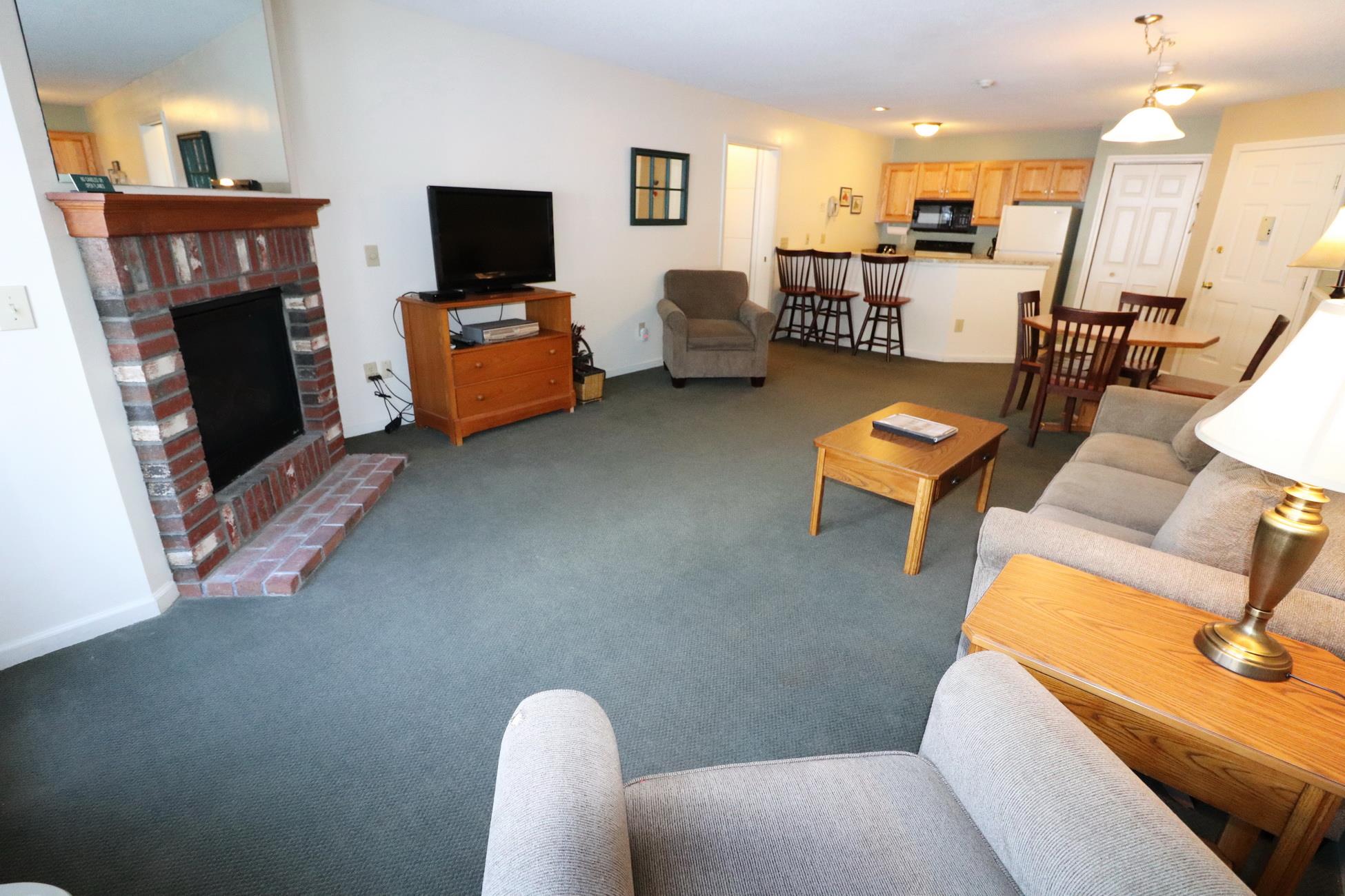 156 Deer Park Drive Unit: 128T D