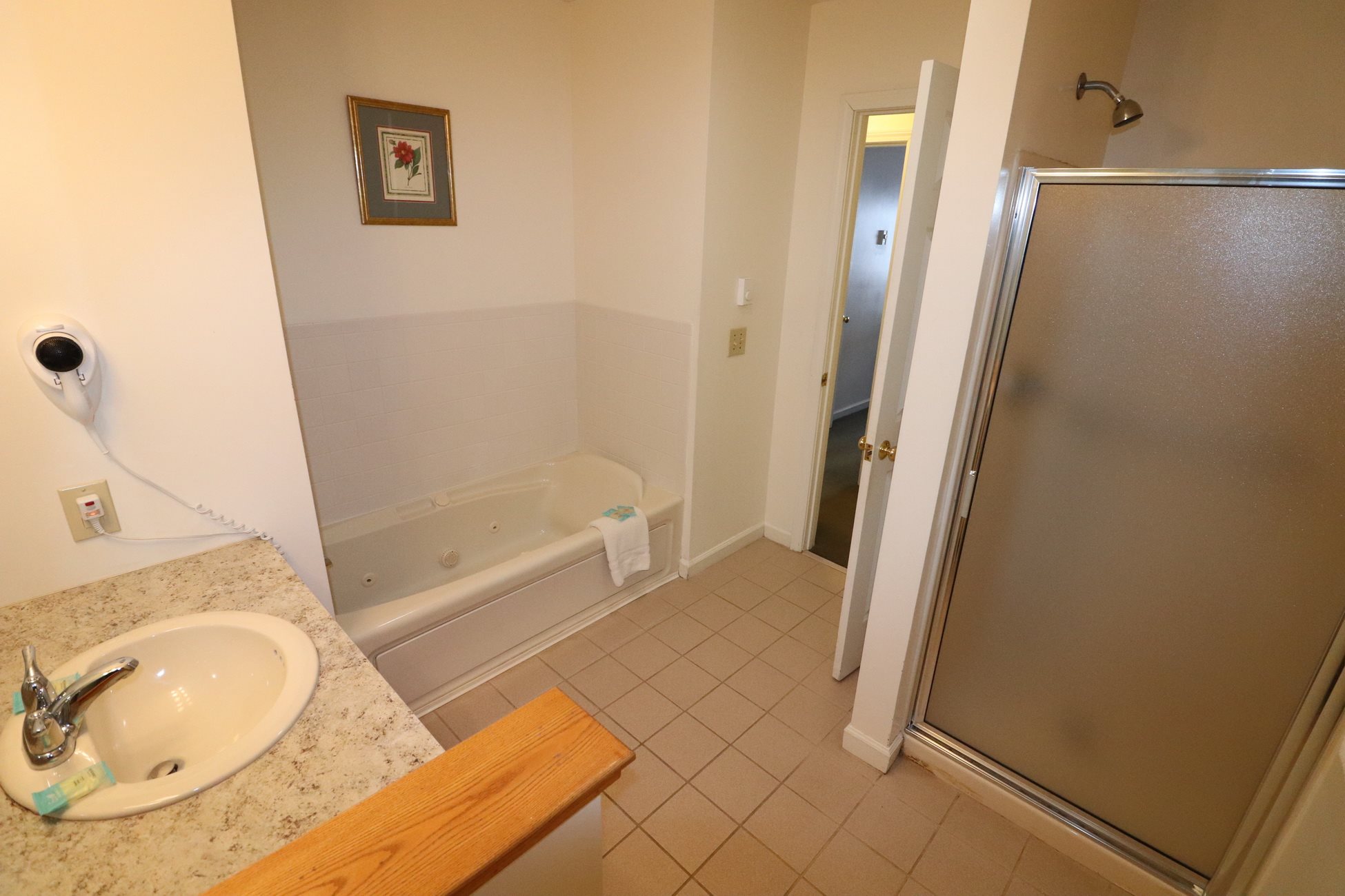 156 Deer Park Drive Unit: 128T D