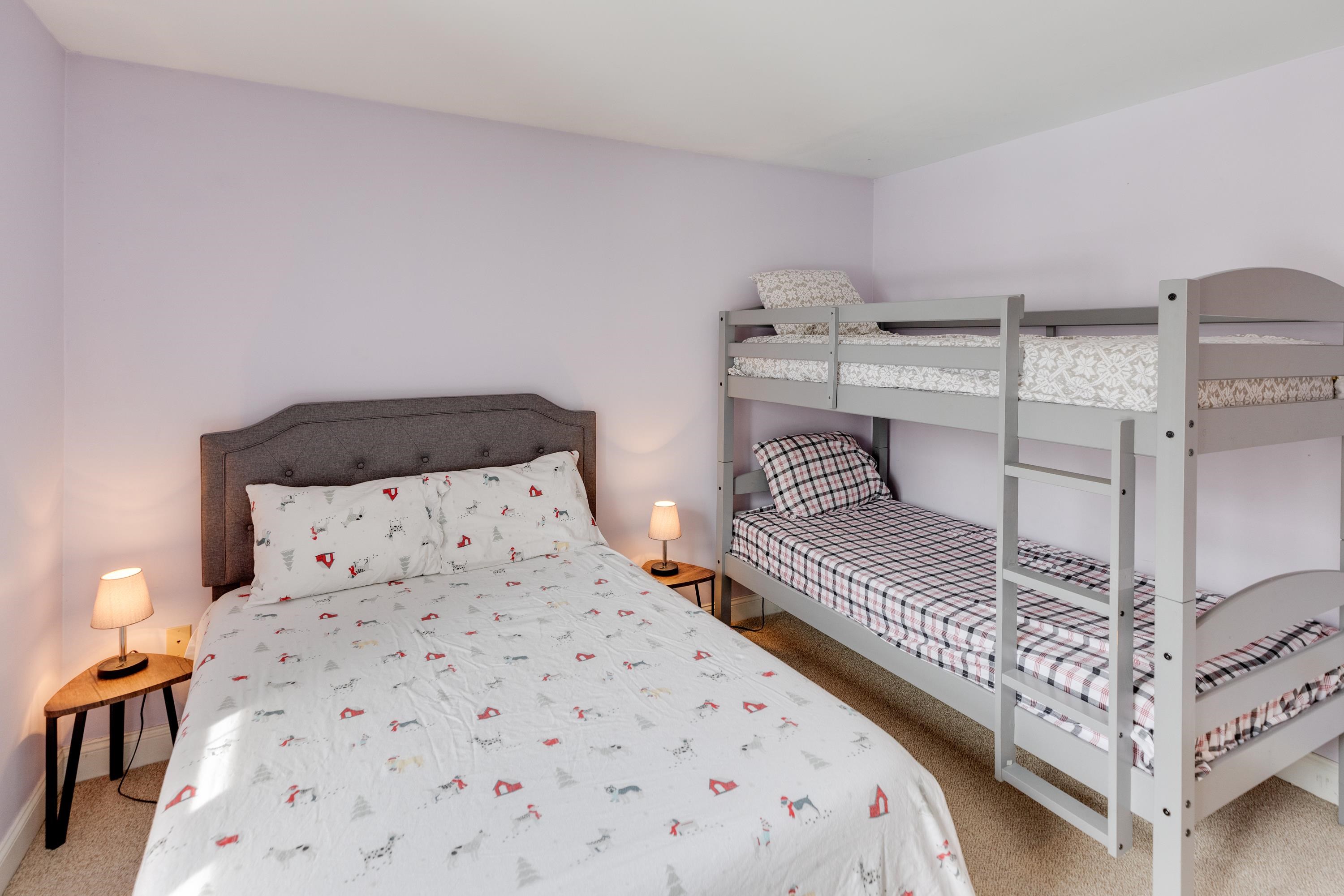 5 Hillside Circle Unit: 1