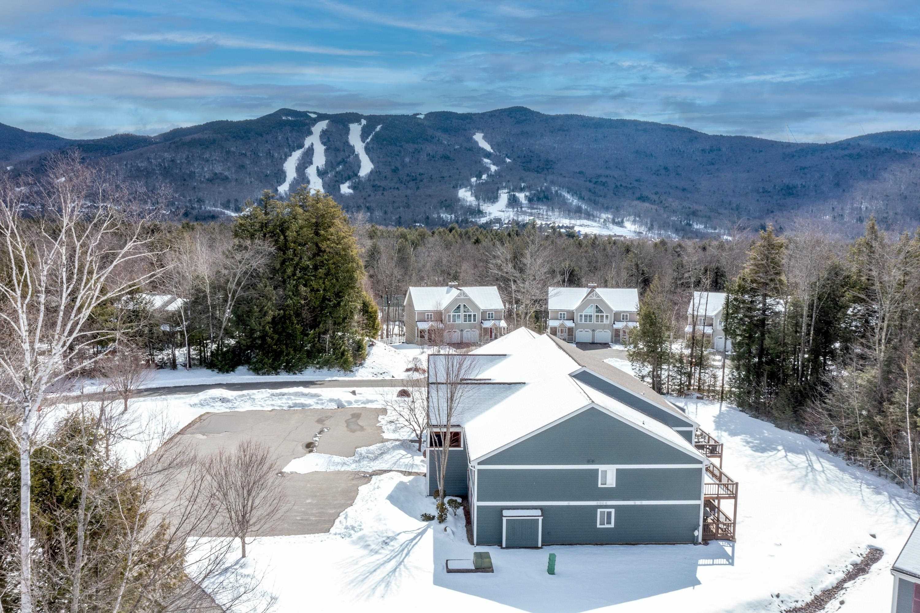 5 White Oak Lane Unit: Unit 8