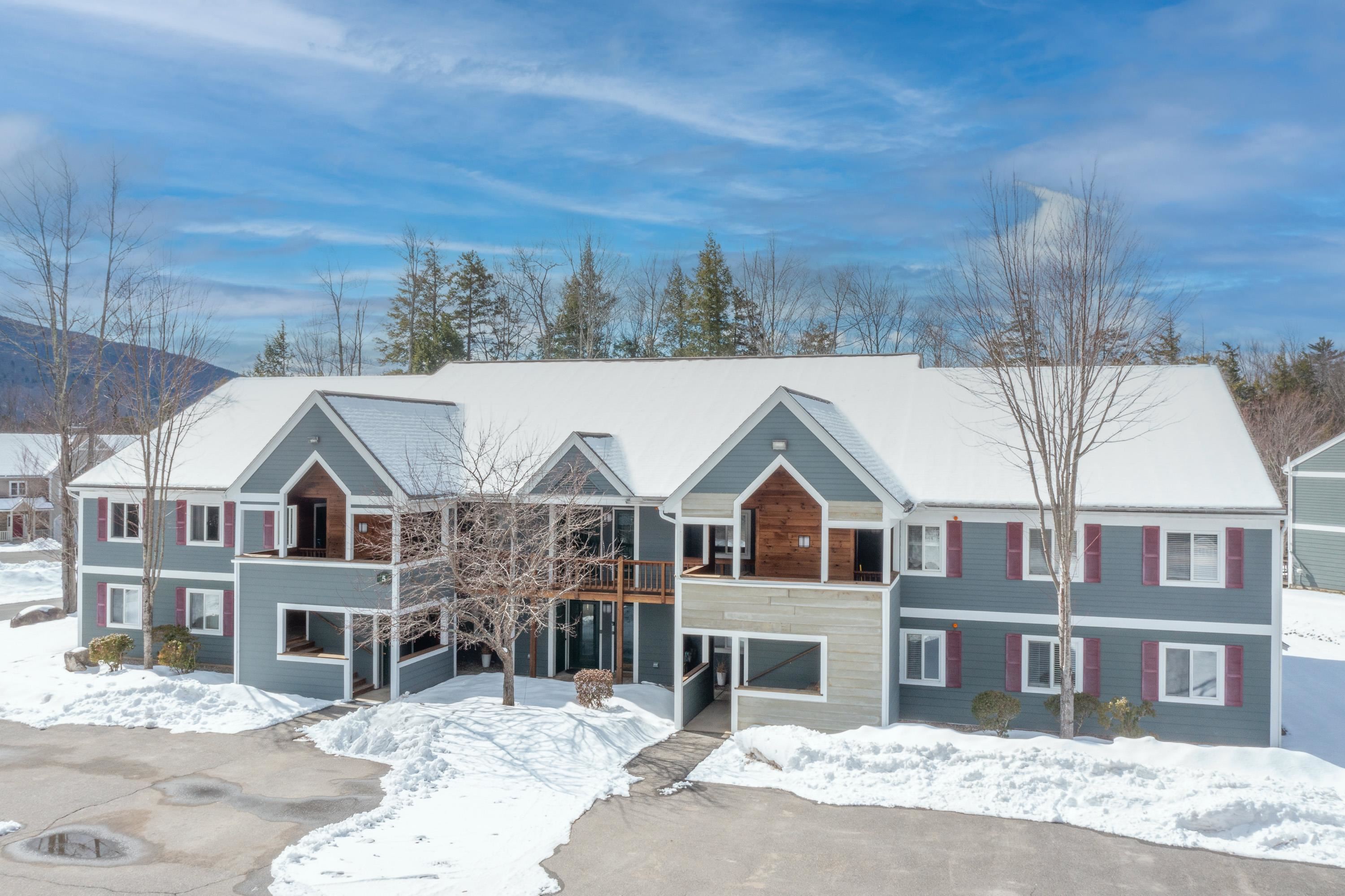 5 White Oak Lane Unit: Unit 8