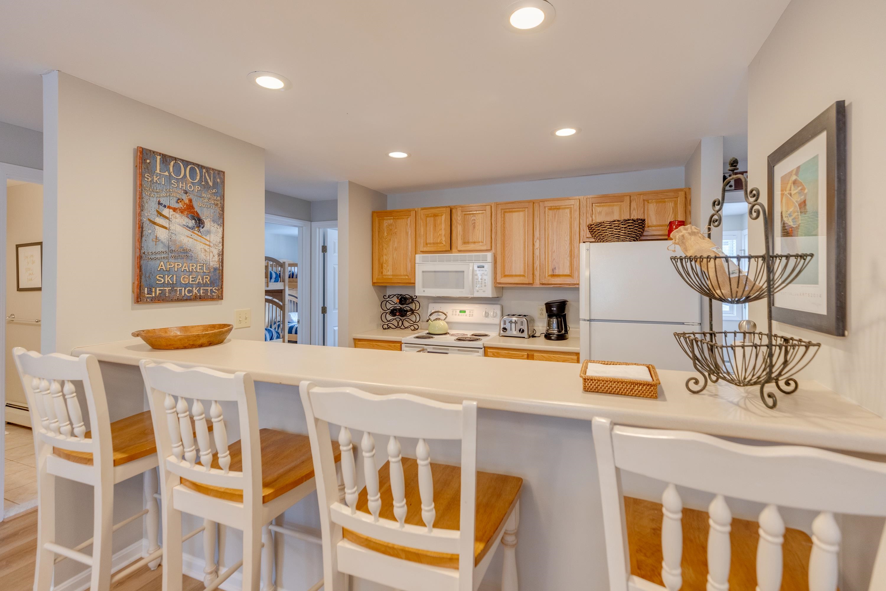 5 White Oak Lane Unit: Unit 8