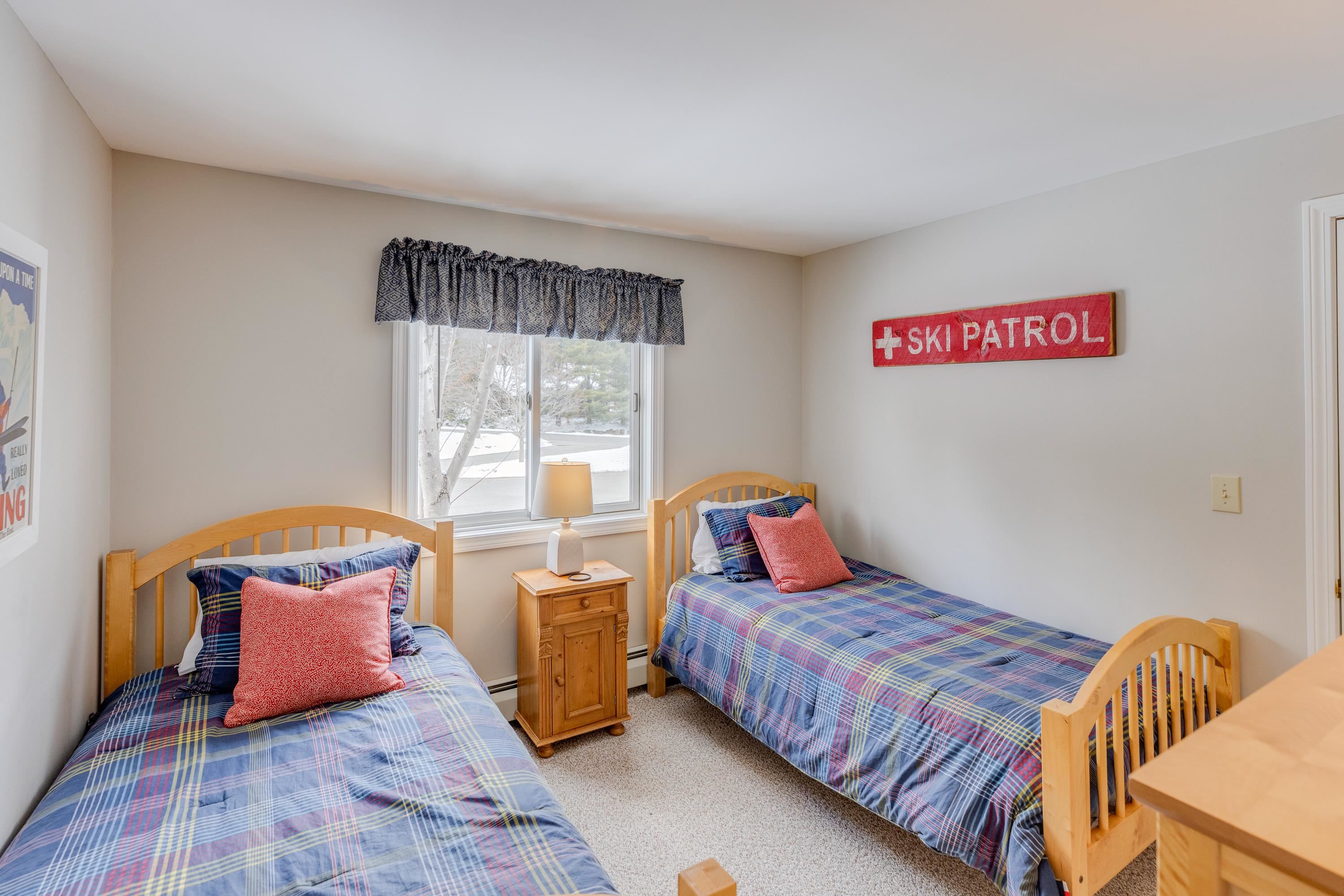 5 White Oak Lane Unit: Unit 8