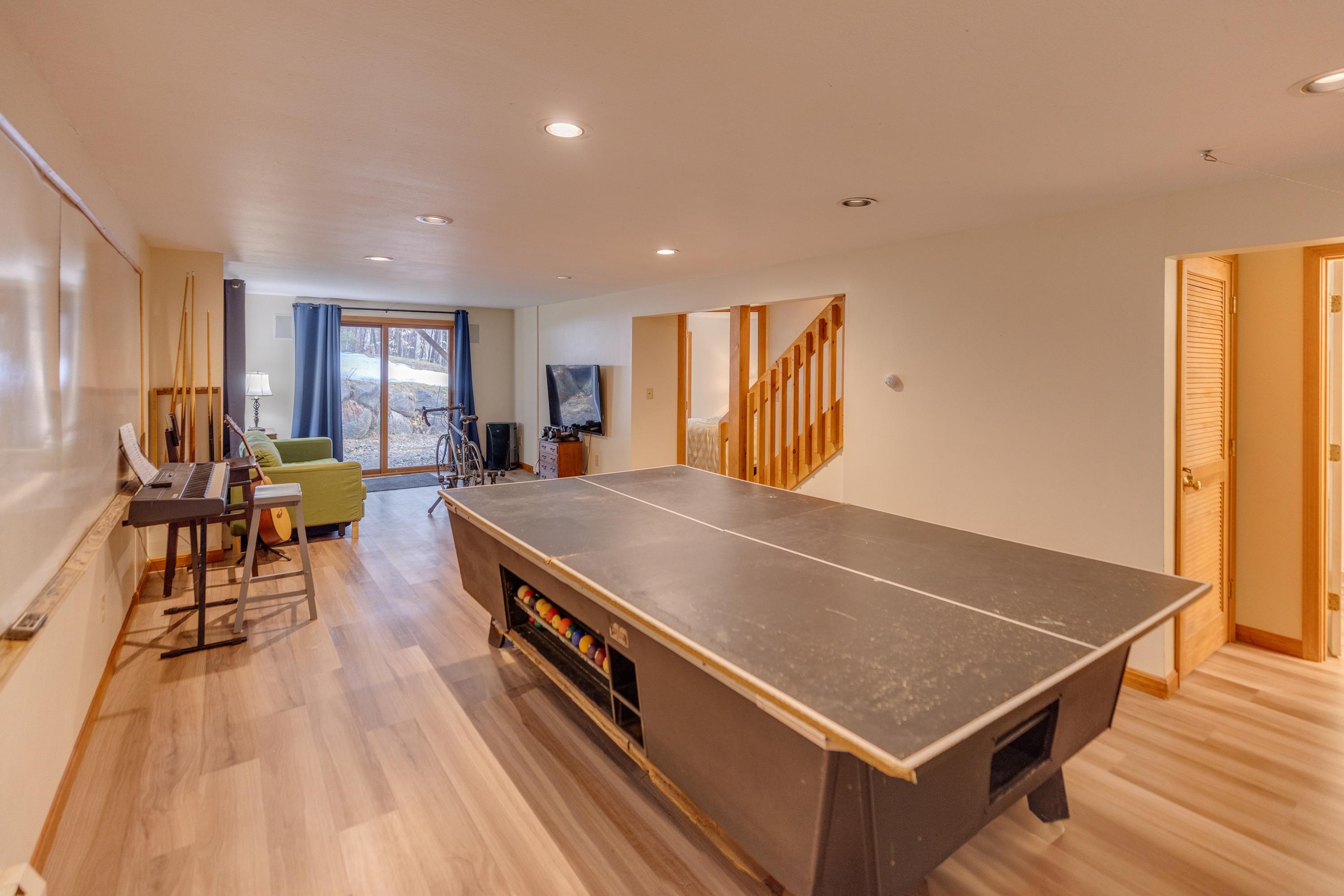 16 Hillside Circle Unit: 1