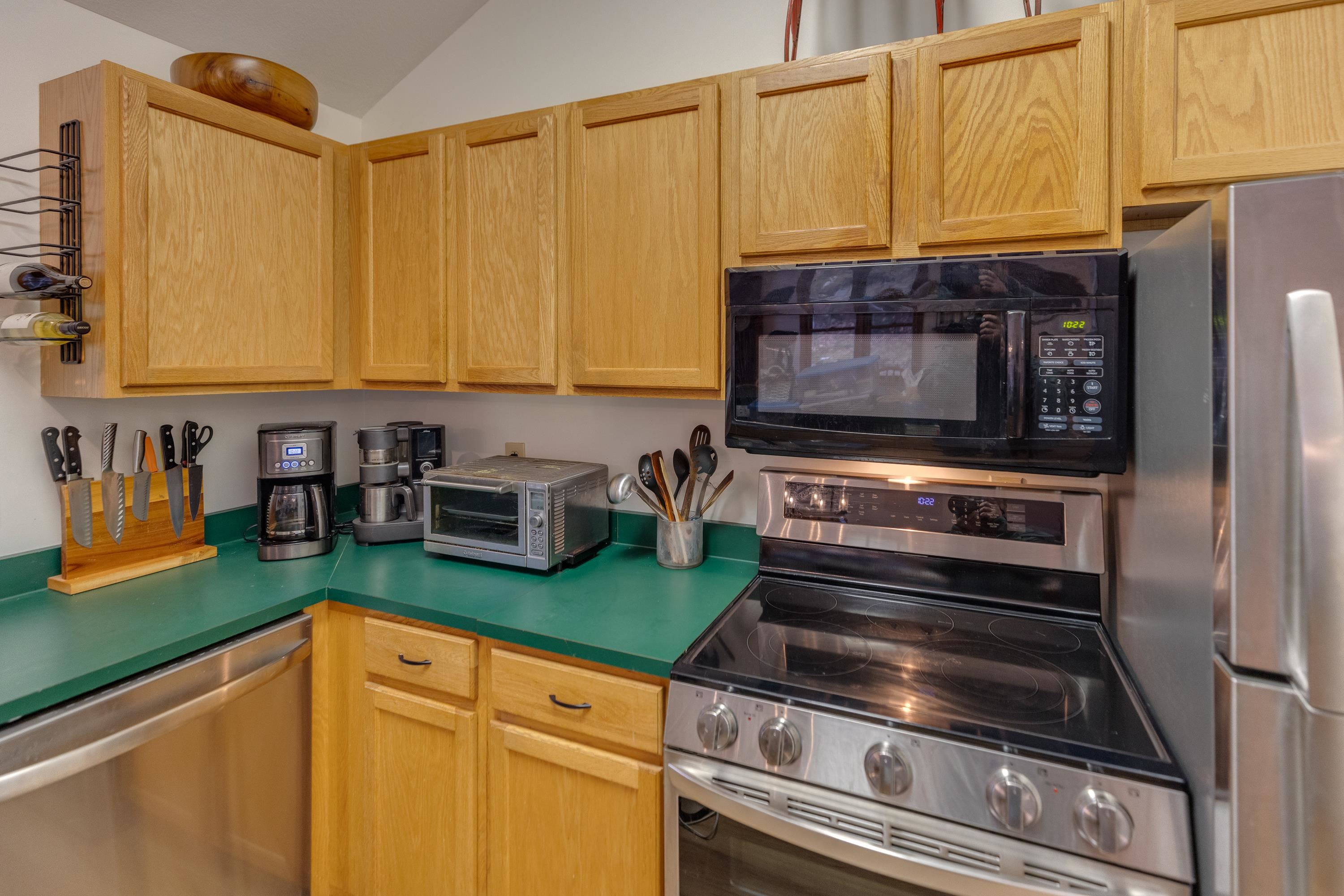 16 Hillside Circle Unit: 1