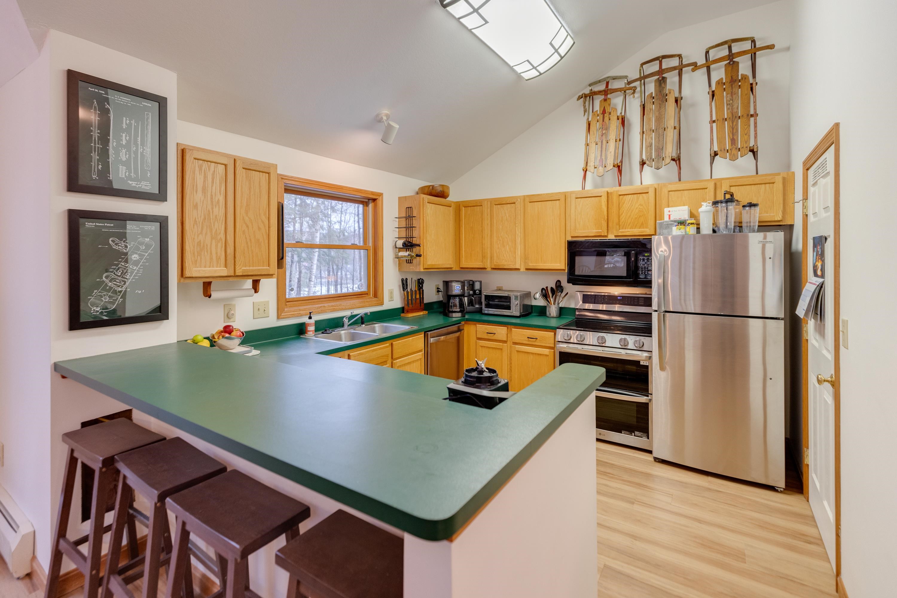 16 Hillside Circle Unit: 1