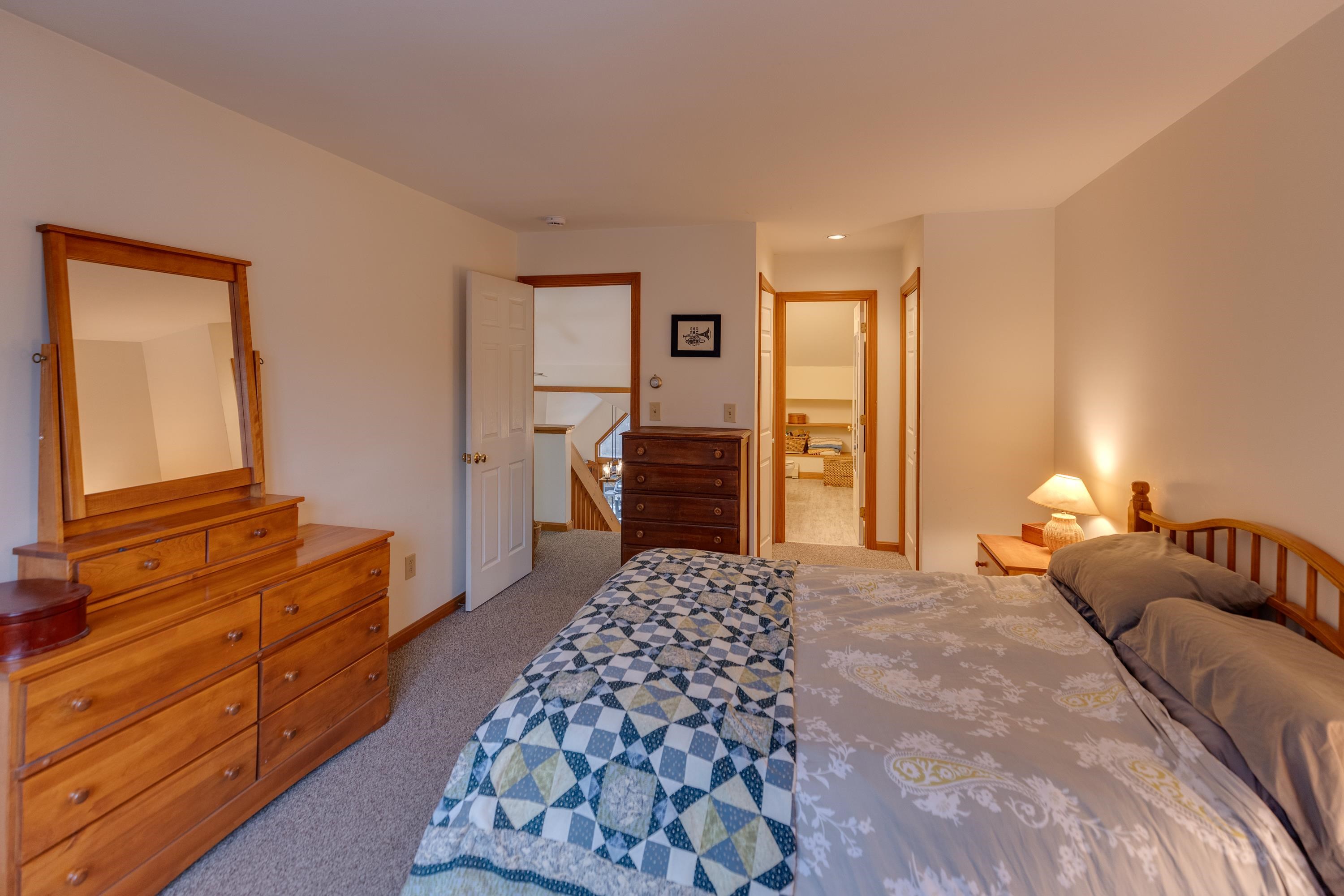 16 Hillside Circle Unit: 1