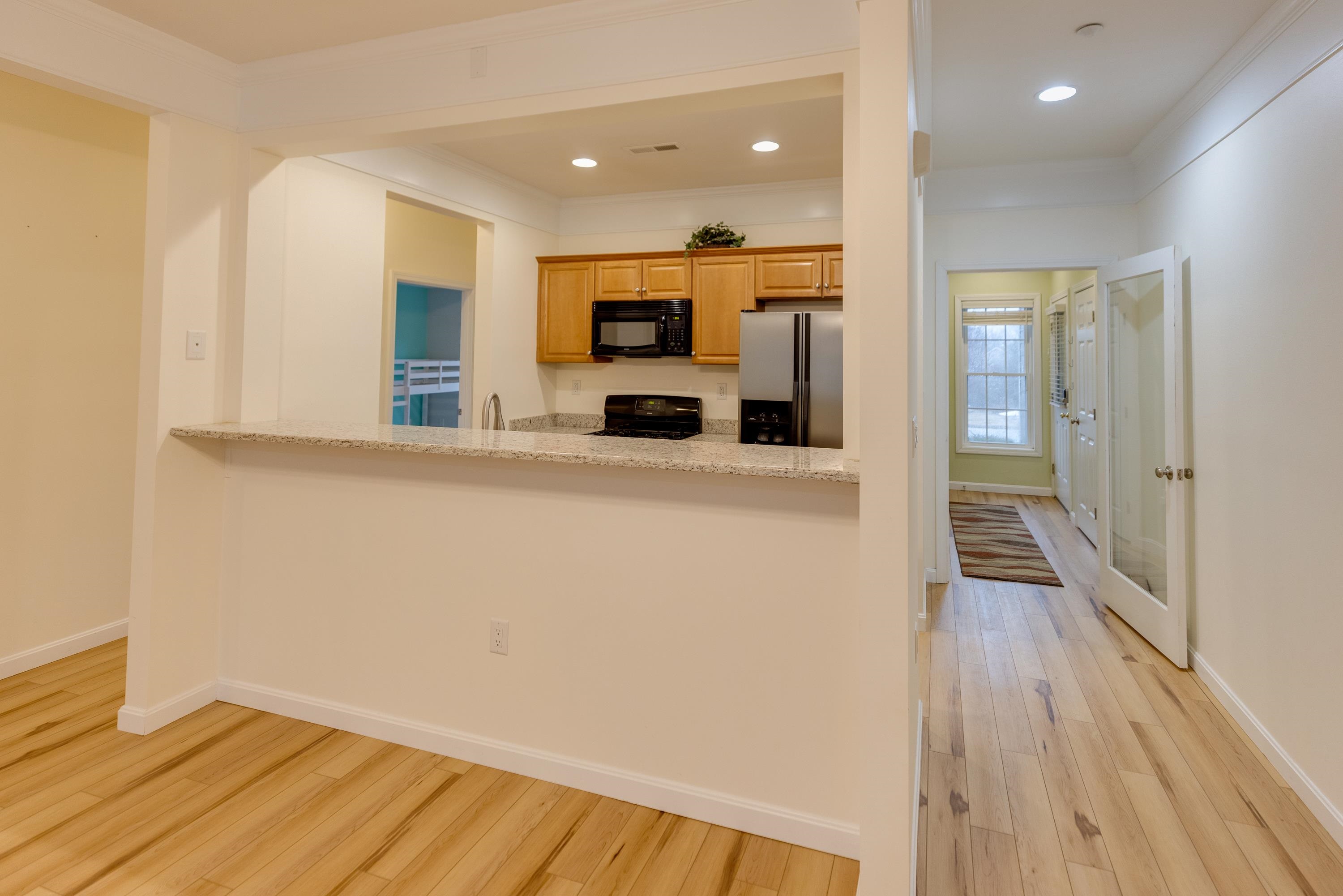 4 Twin Tip Terrace Unit: 4