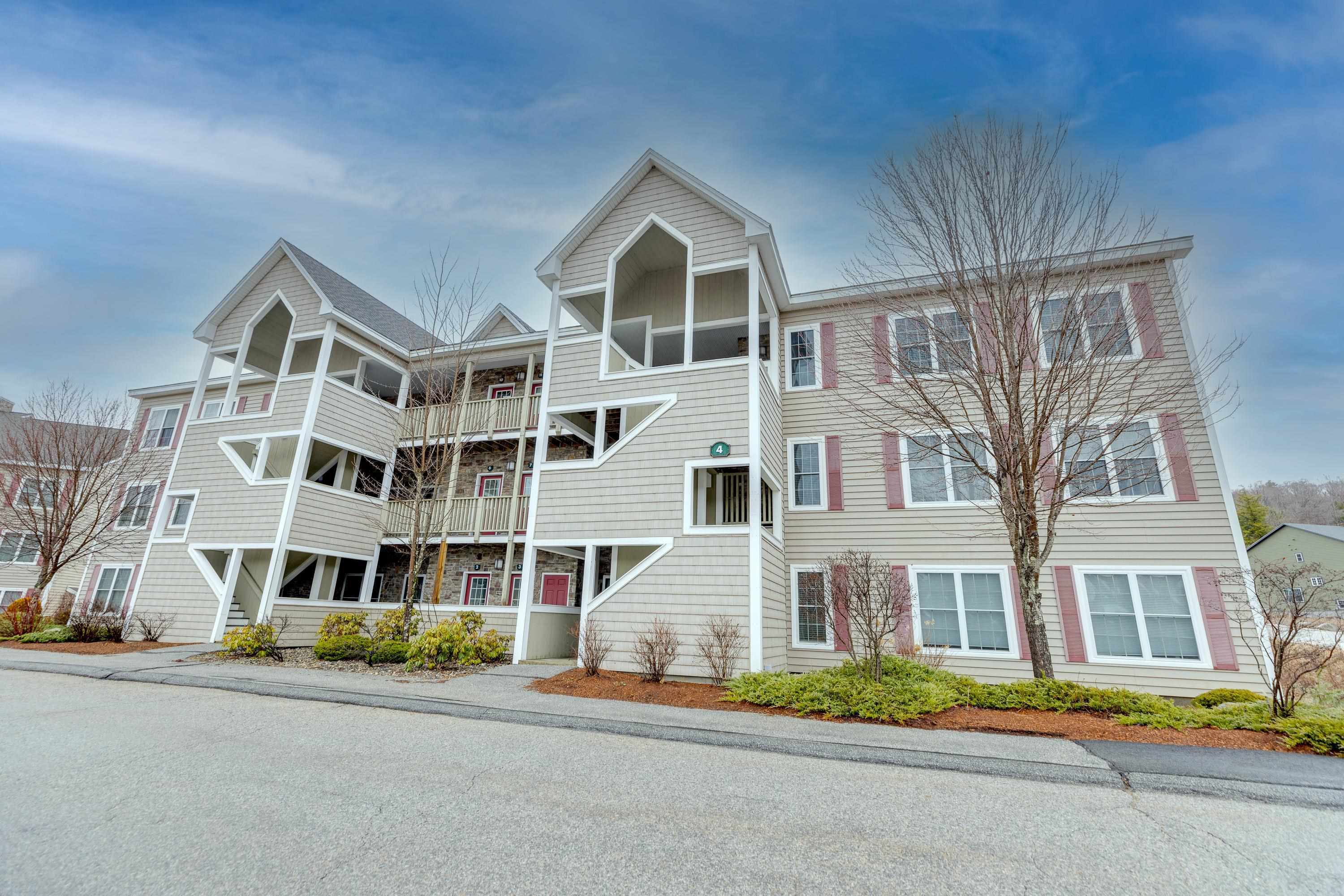 4 Twin Tip Terrace Unit: 4