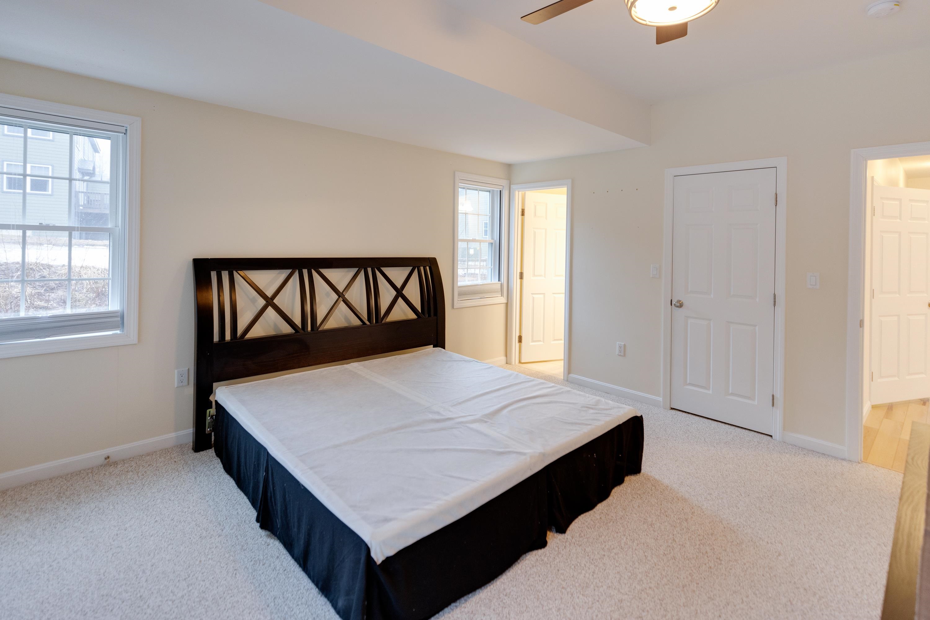 4 Twin Tip Terrace Unit: 4