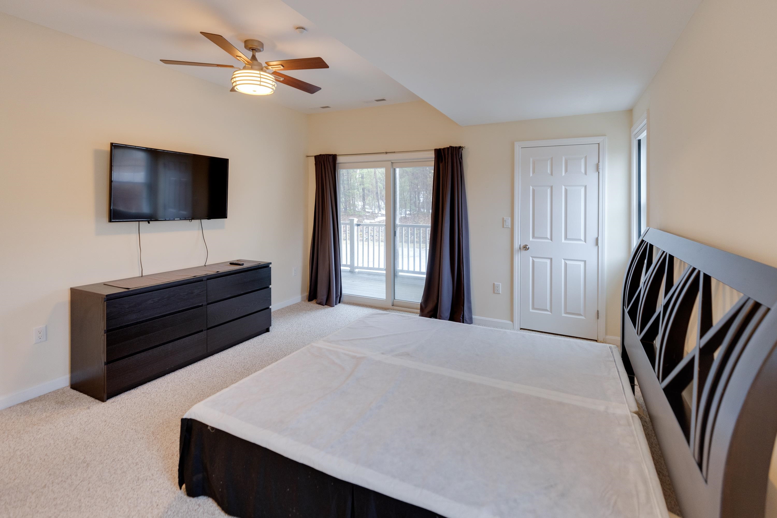 4 Twin Tip Terrace Unit: 4
