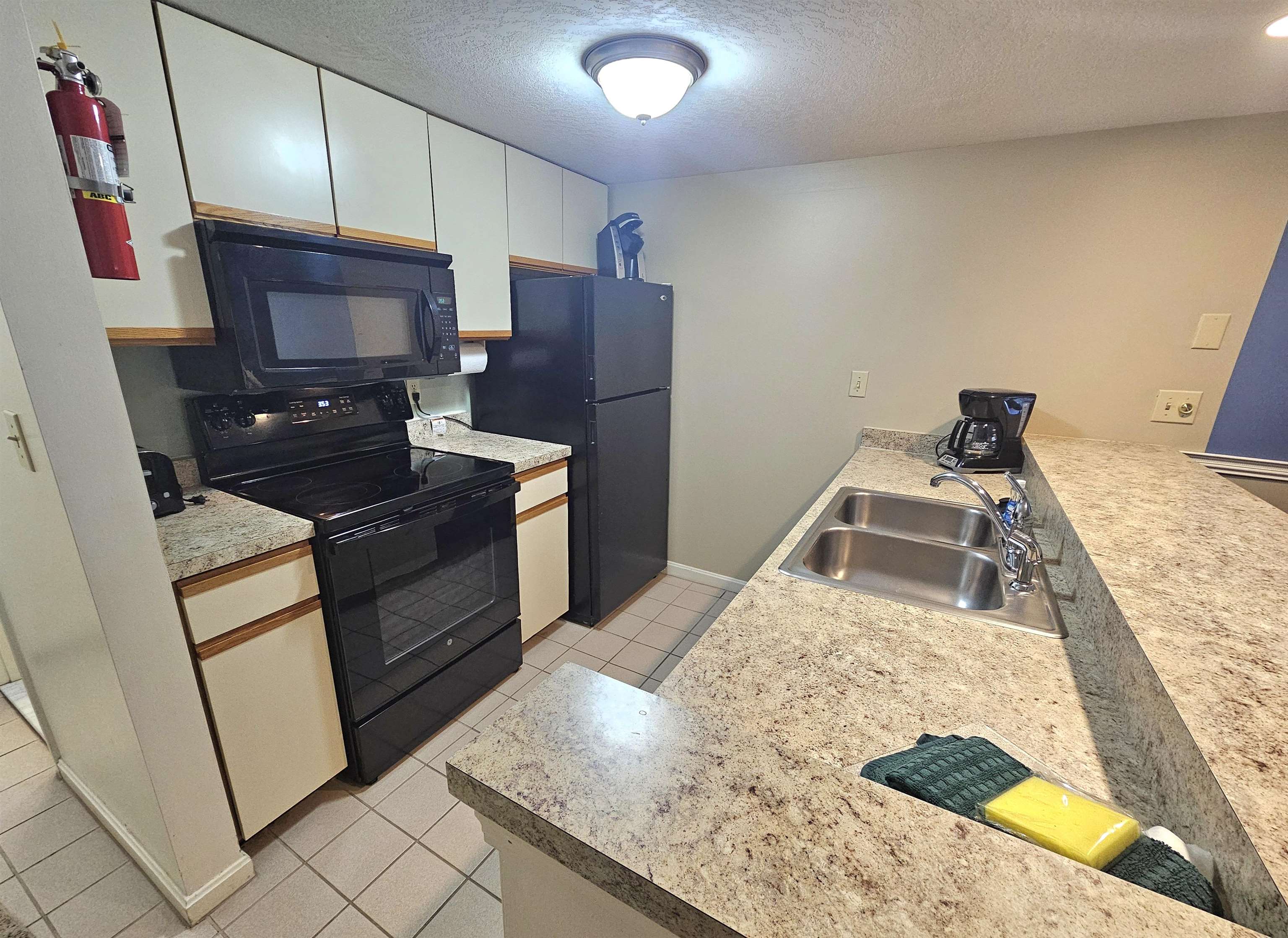 164 Deer Park Drive Unit: 172 C