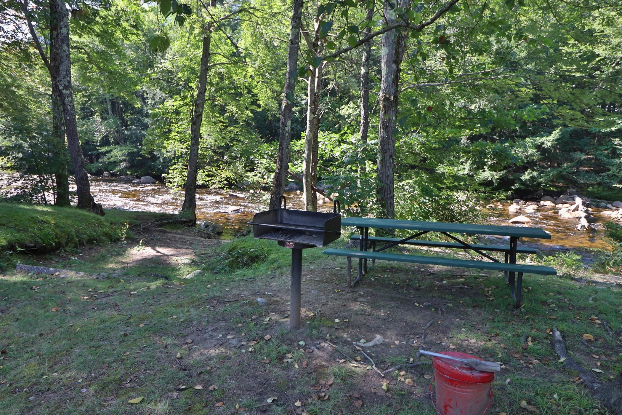 164 Deer Park Drive Unit: 172 C