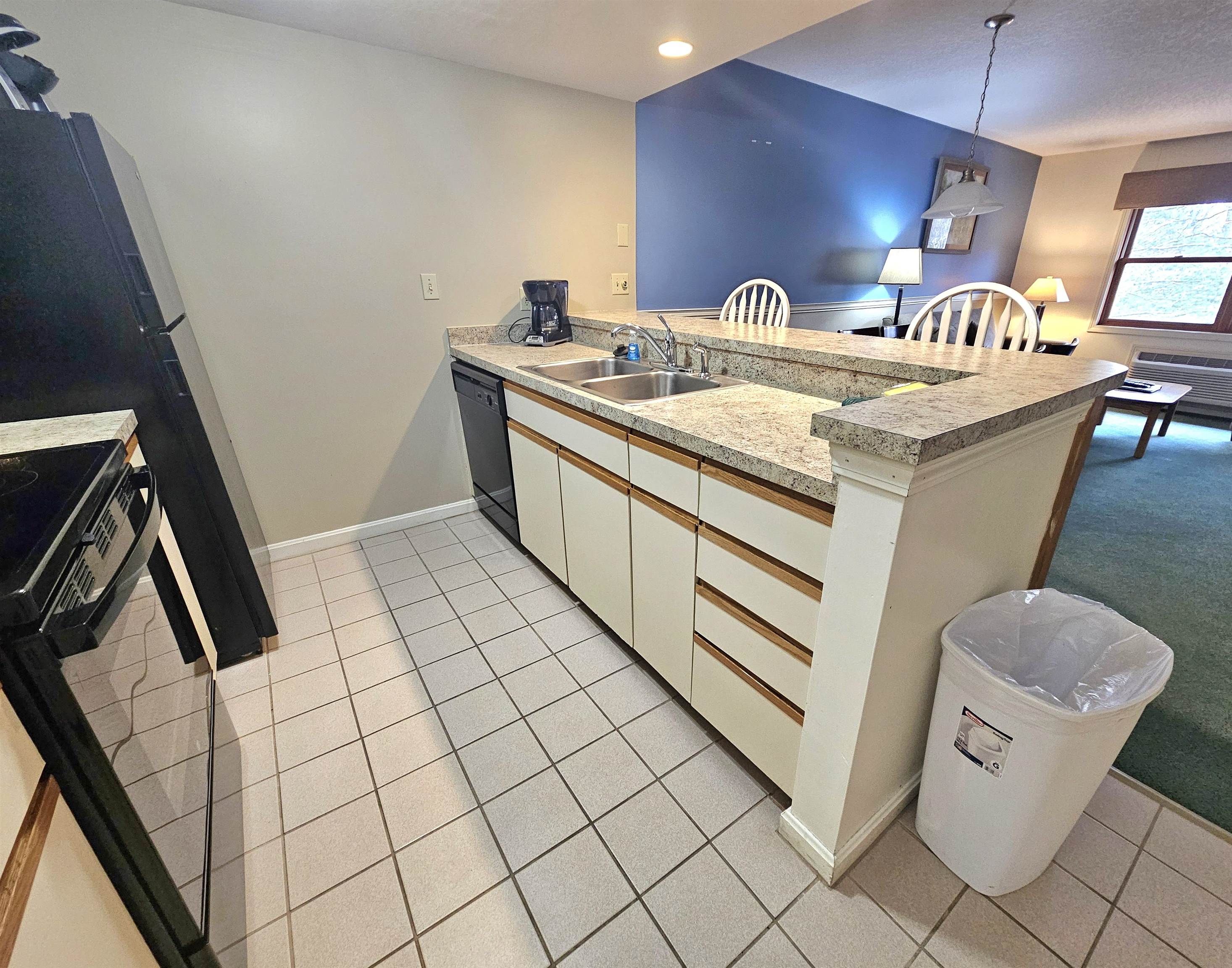 164 Deer Park Drive Unit: 172 C