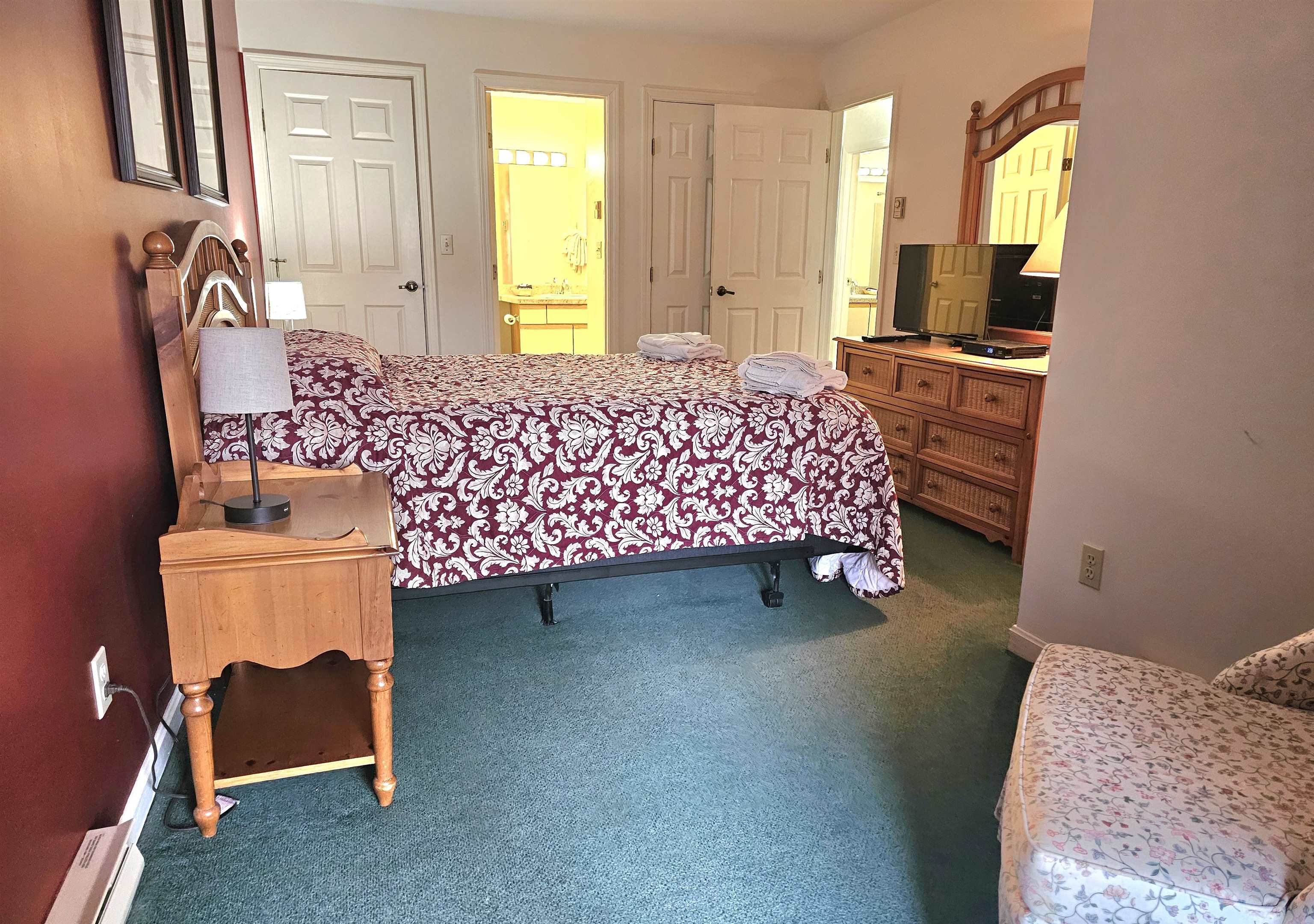 164 Deer Park Drive Unit: 172 C