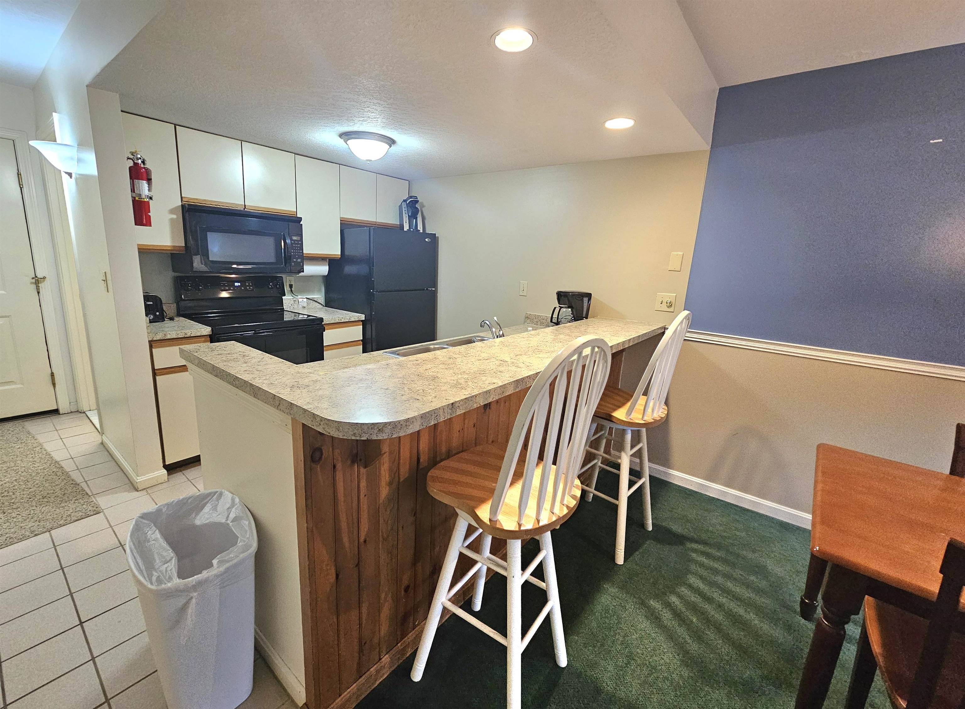 164 Deer Park Drive Unit: 172 C