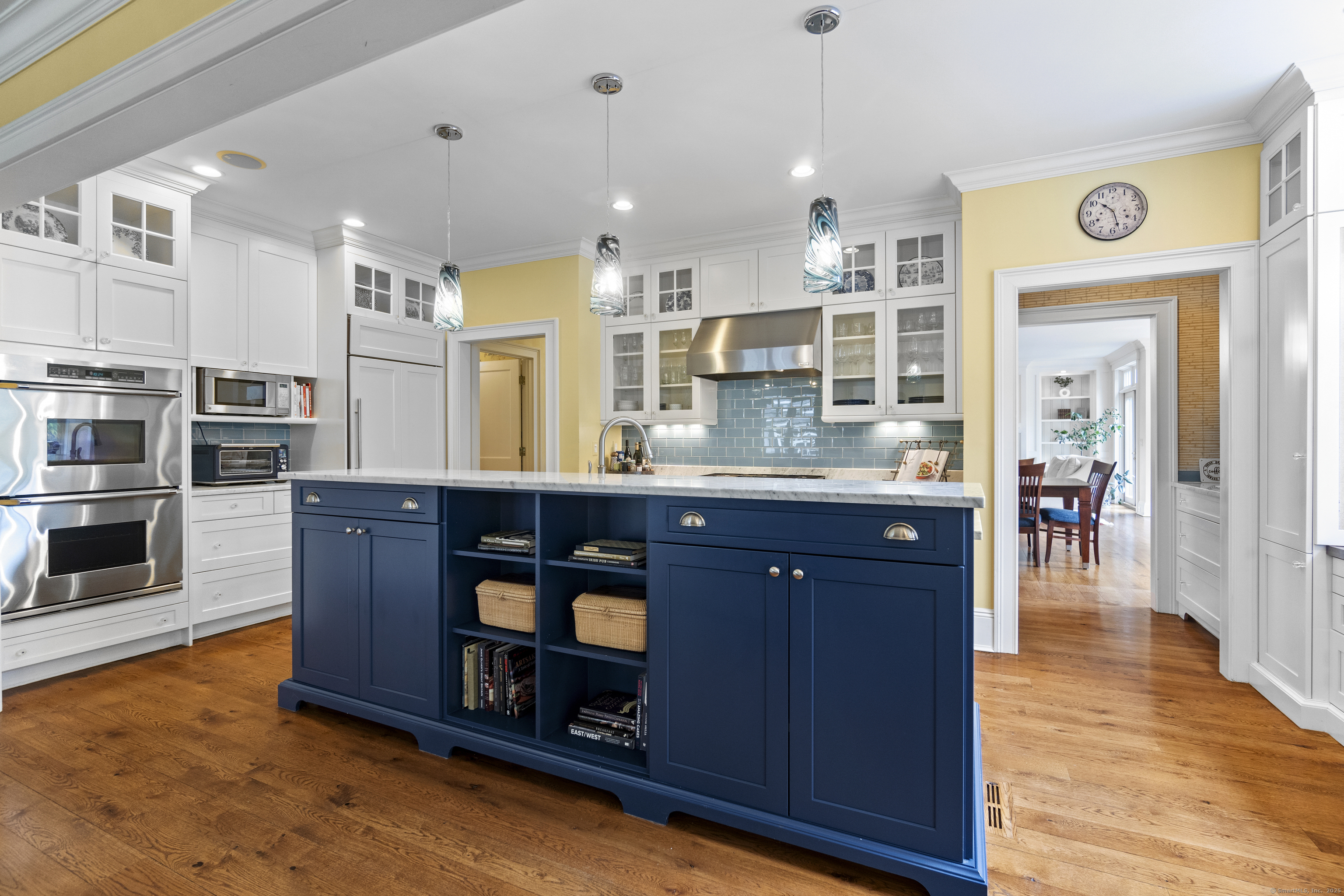 3 Ridgebury Road