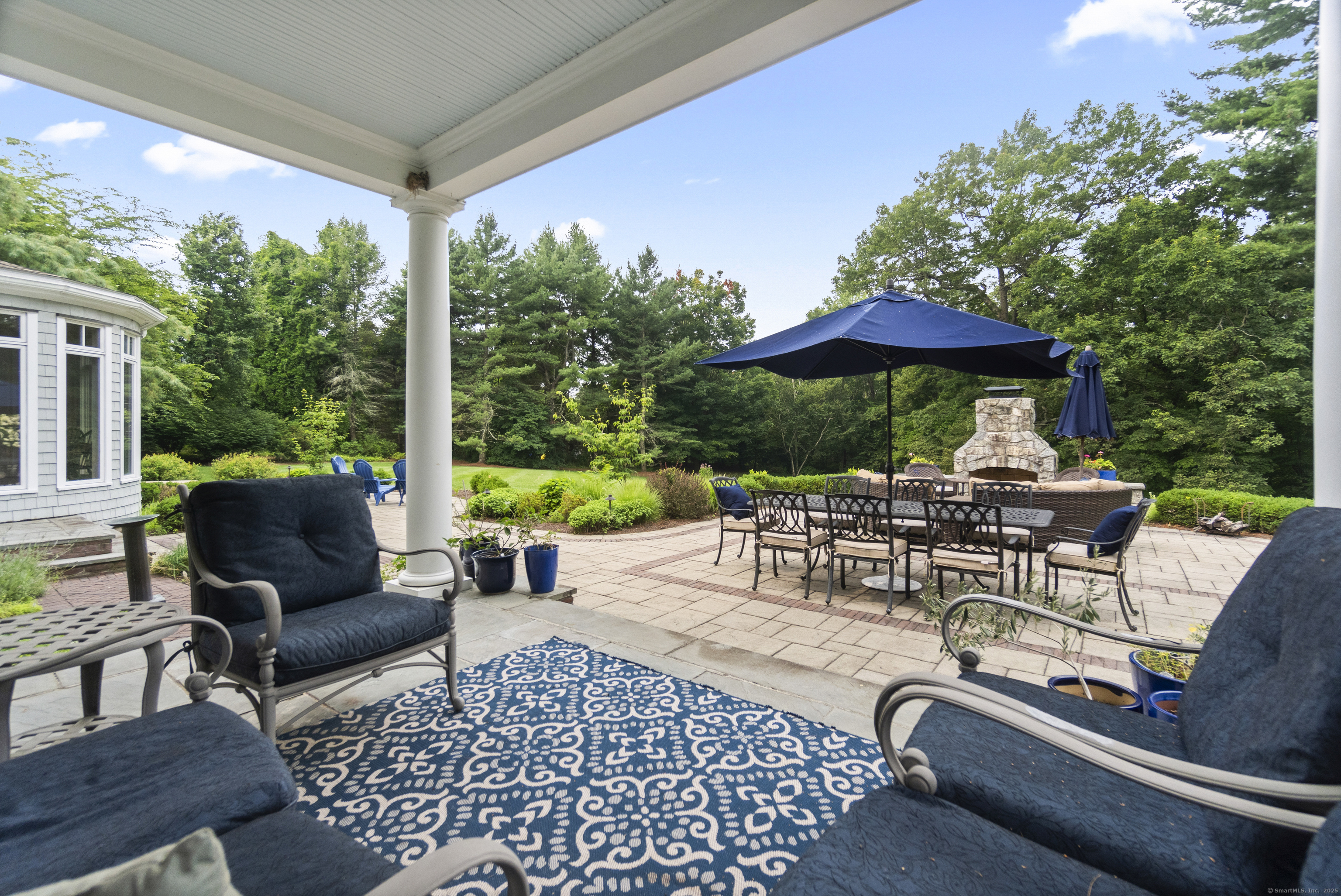 3 Ridgebury Road
