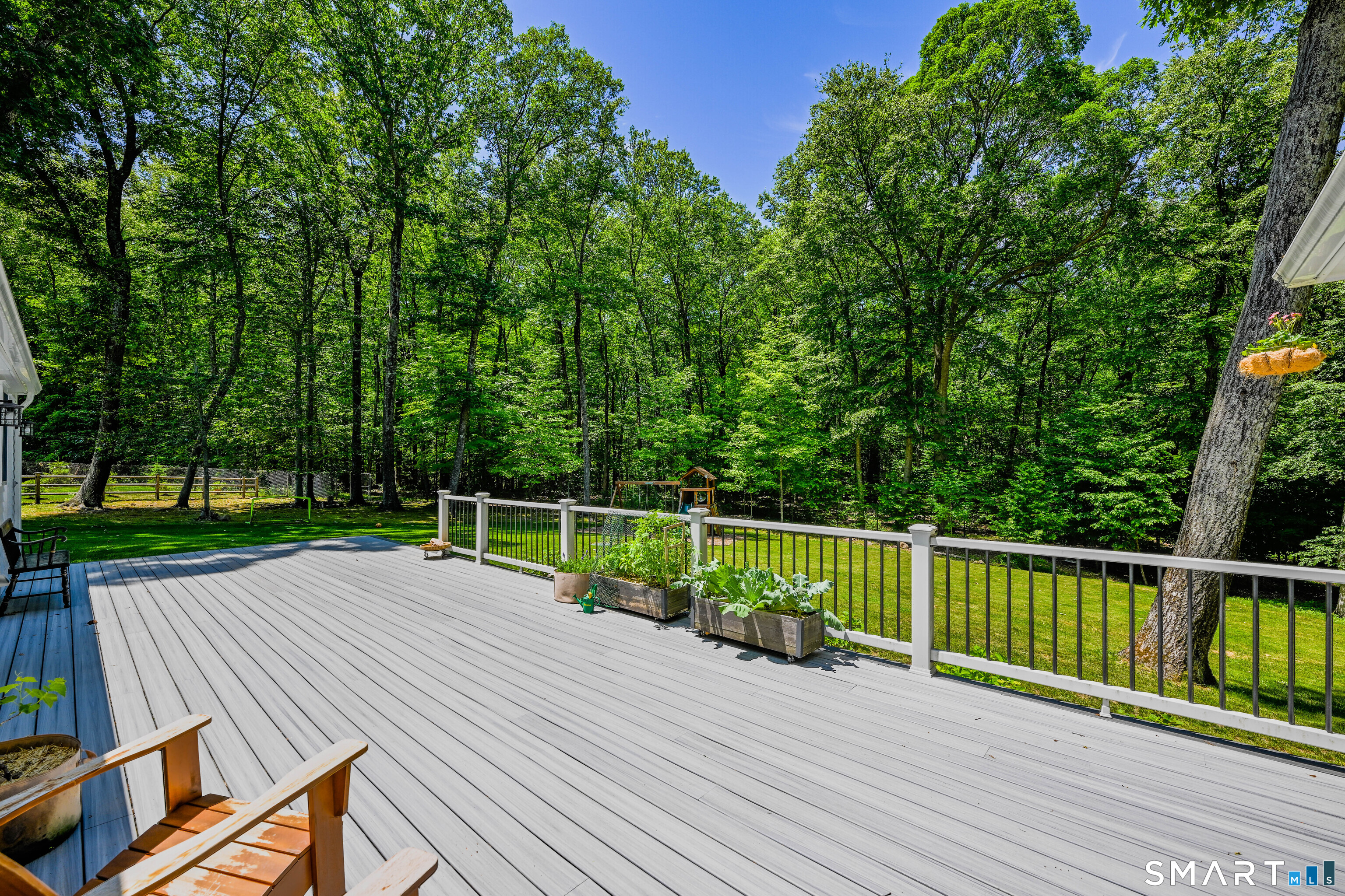 23 Peaslee Hill