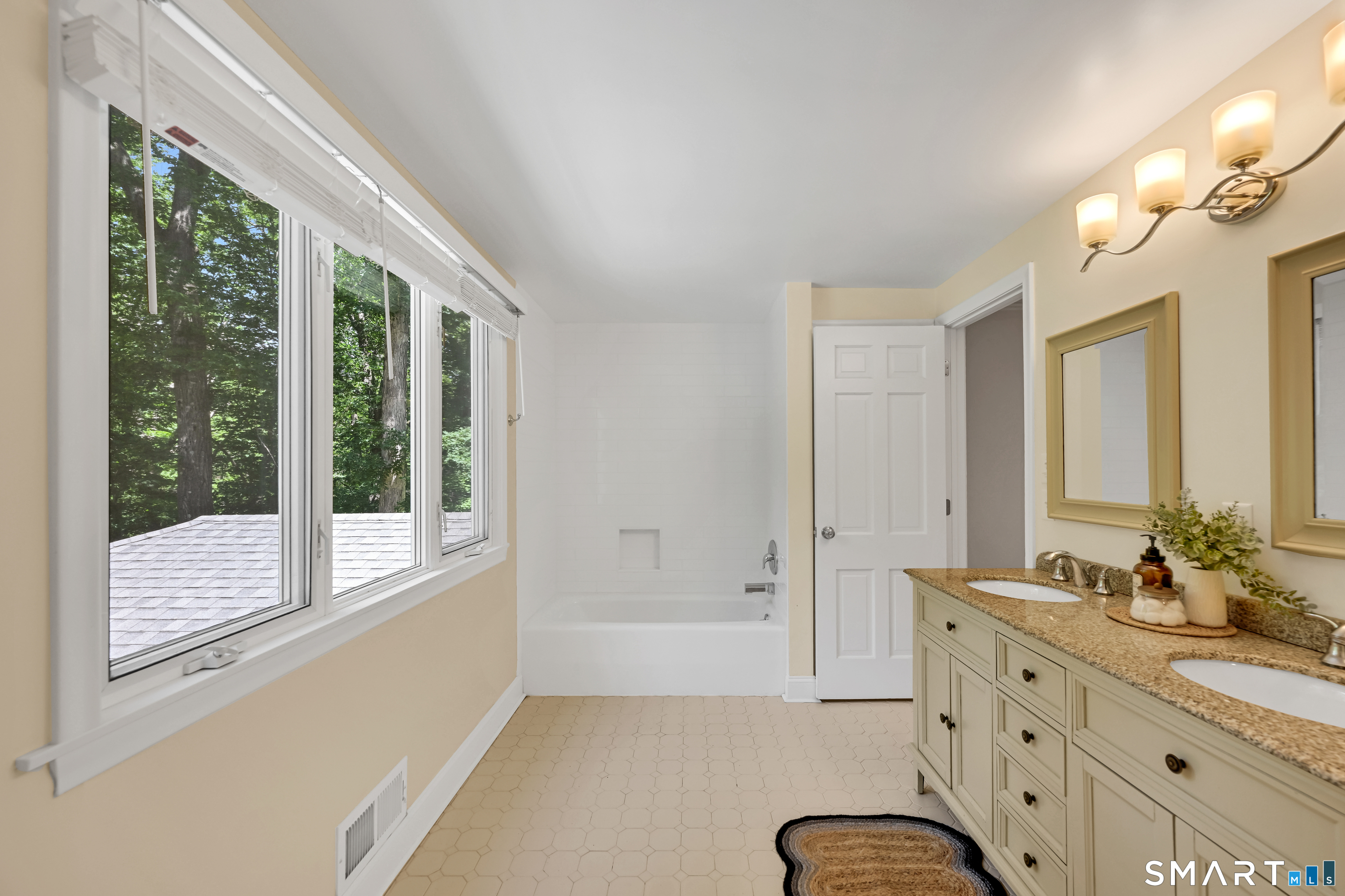 23 Peaslee Hill