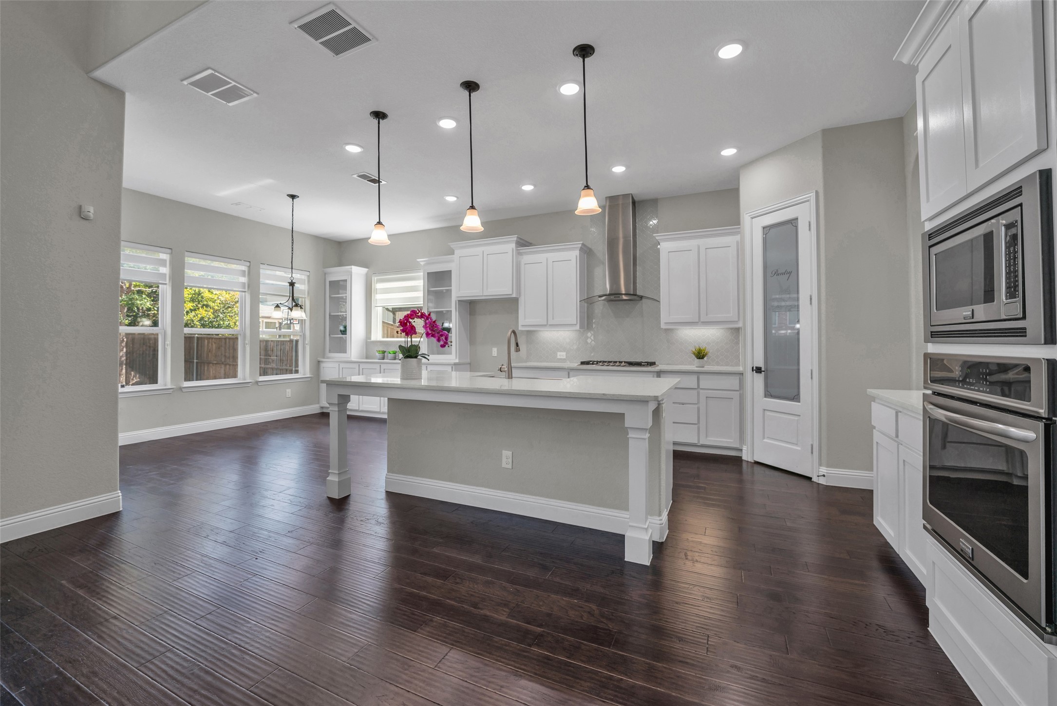 5736 Bernadette Avenue