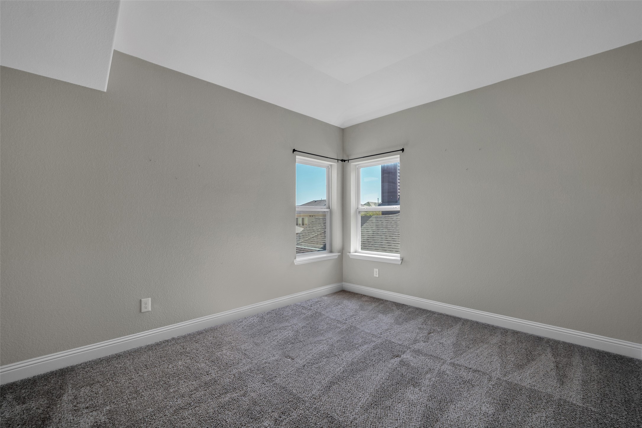 5736 Bernadette Avenue