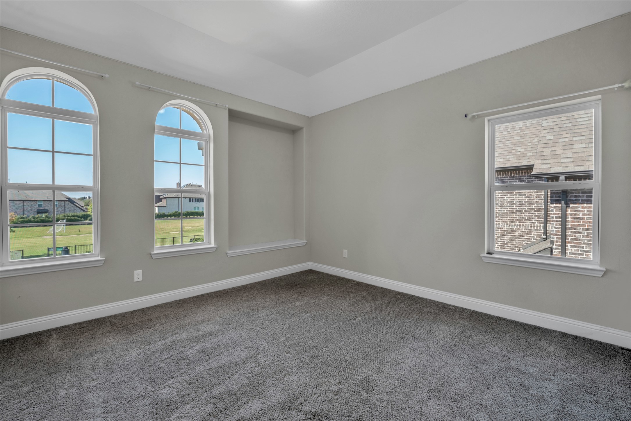 5736 Bernadette Avenue