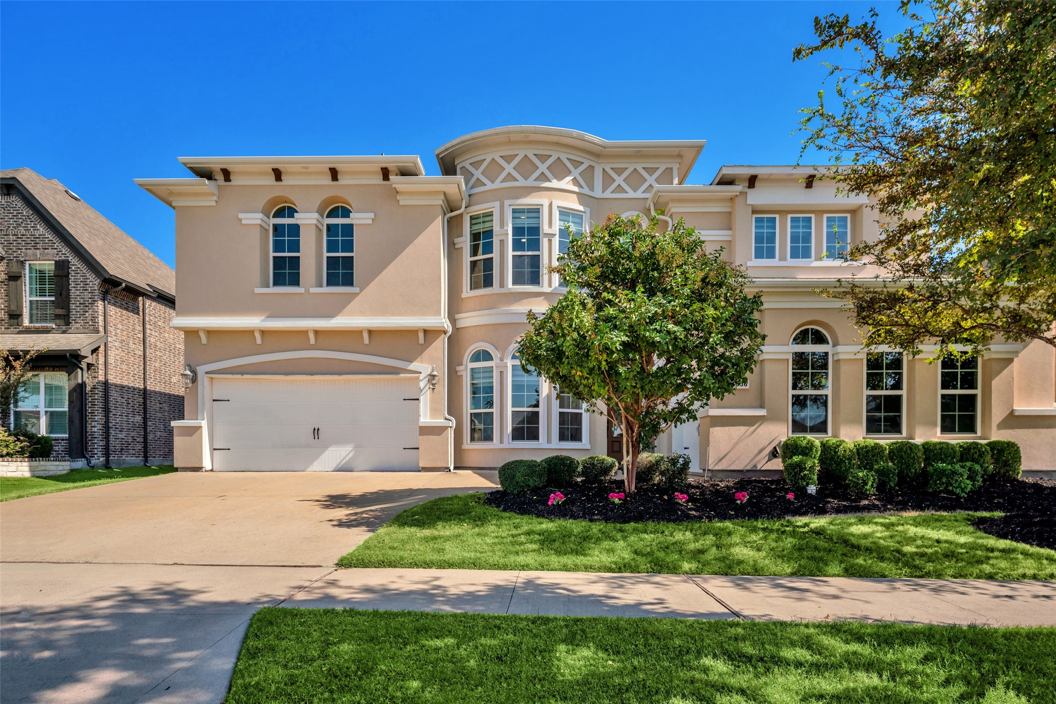 5736 Bernadette Avenue